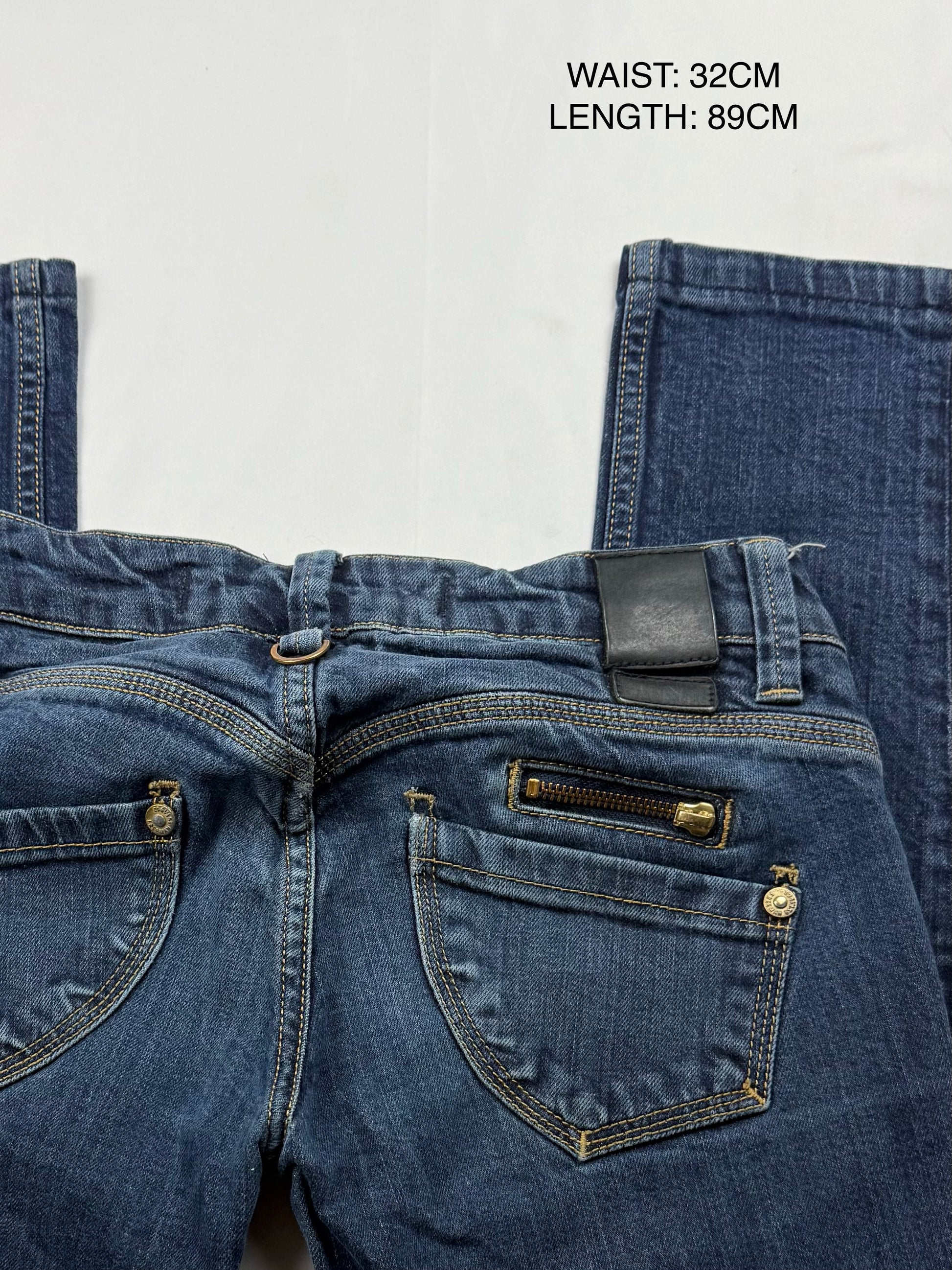 Blue denim low rise straight legs pants (XS)