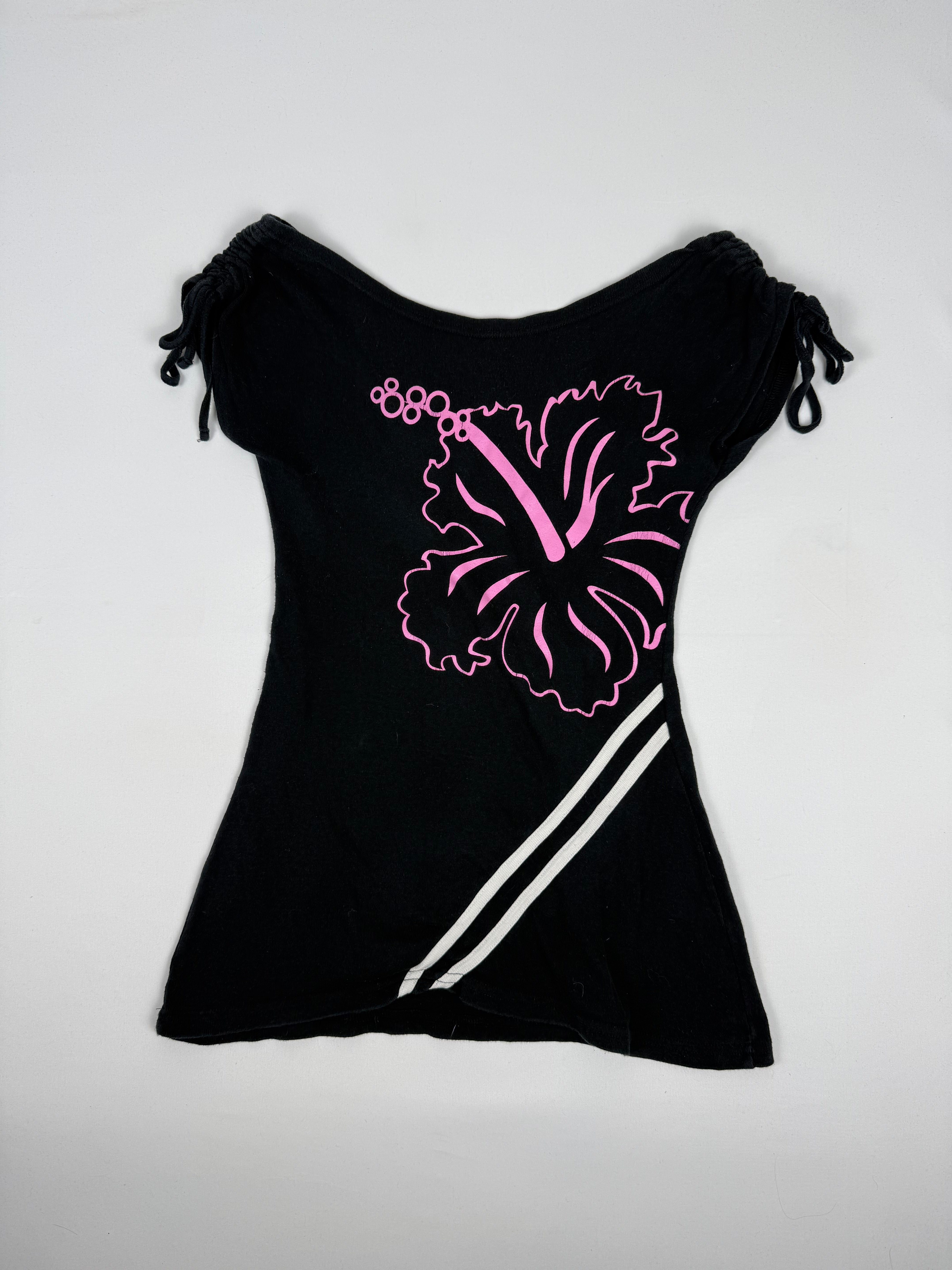 Black graphic hibiscus tee (S)