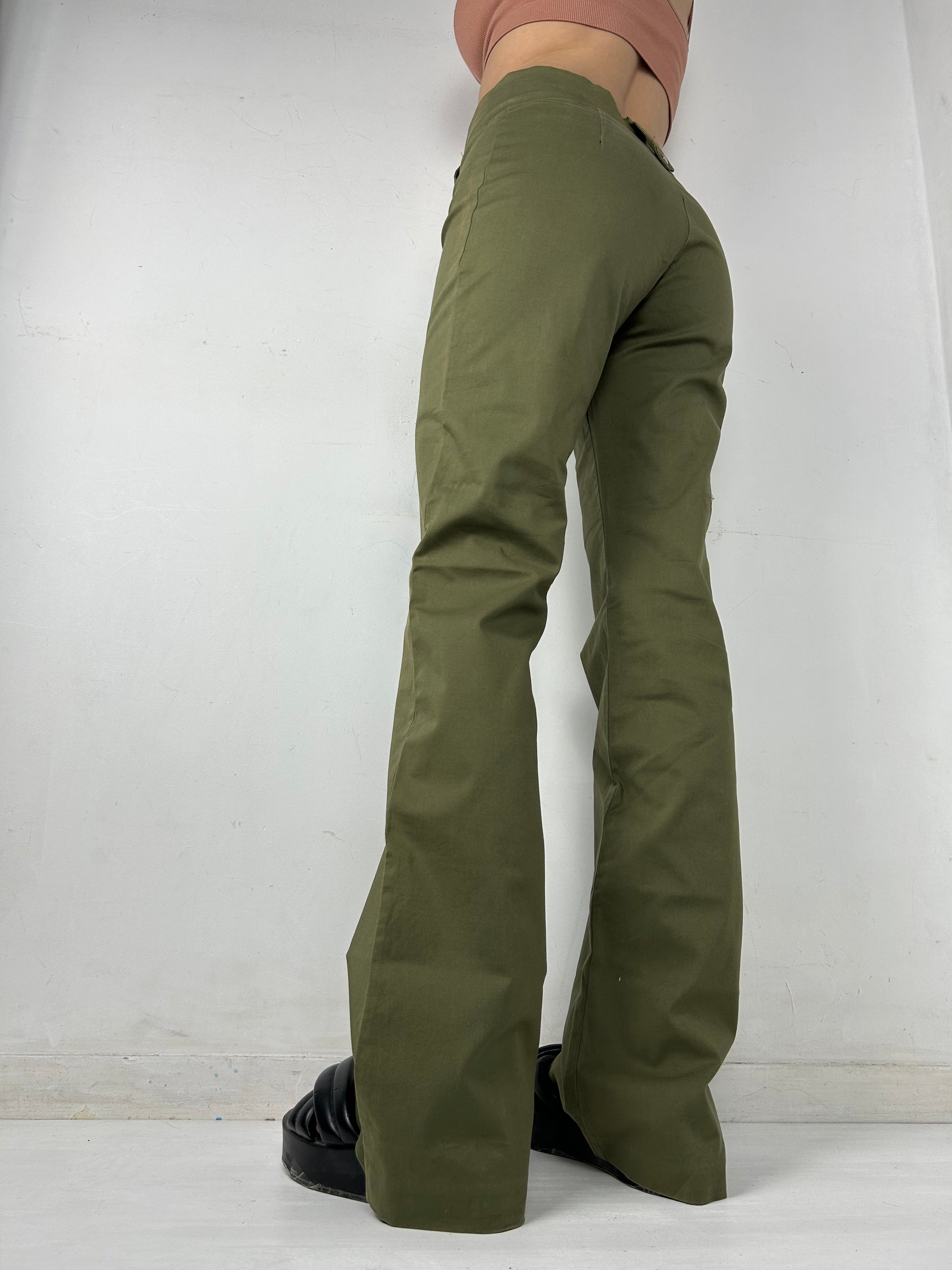 Khaki denim low rise flare pants (S)