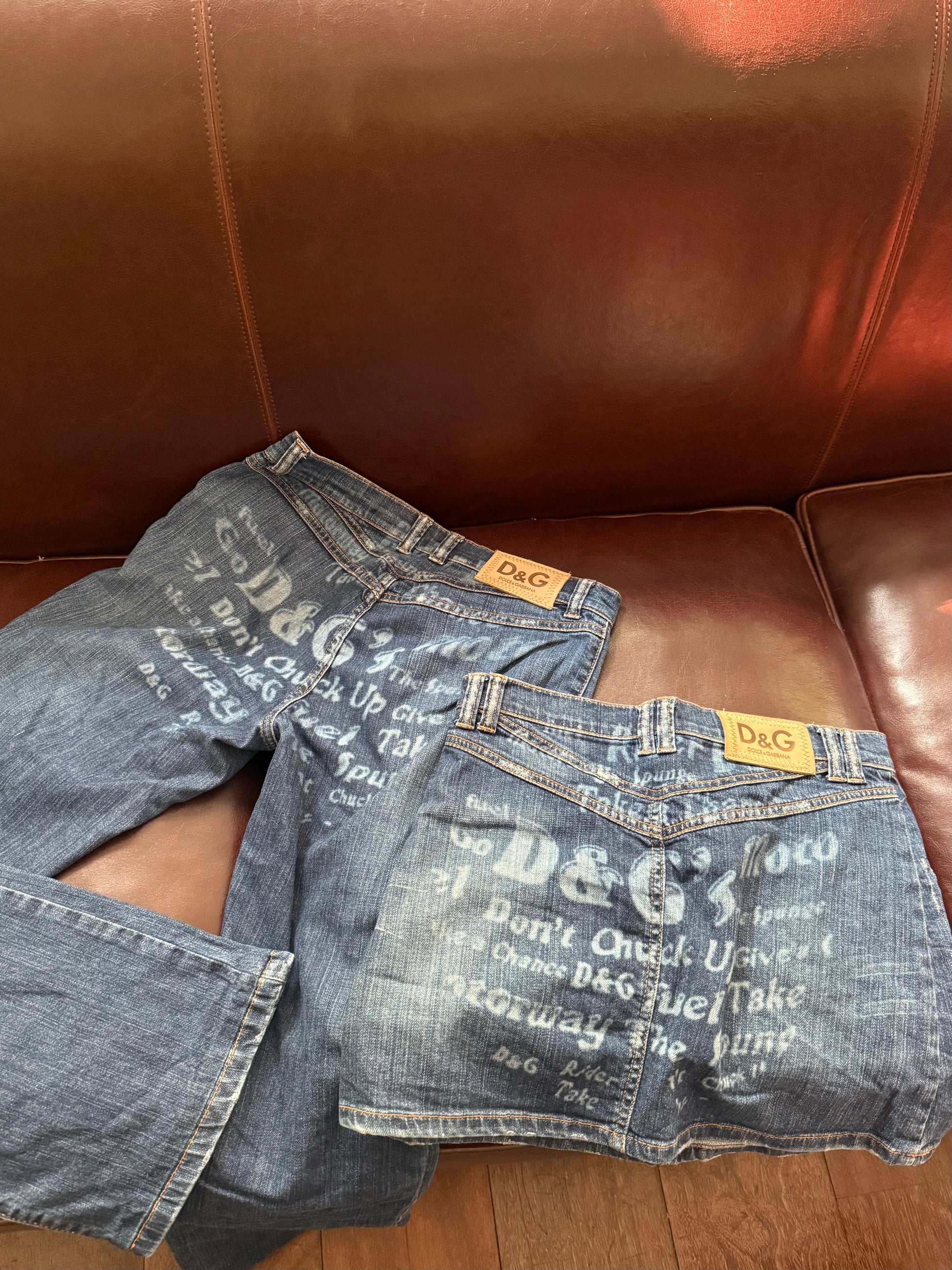 Blue denim low rise mini skirt (S)