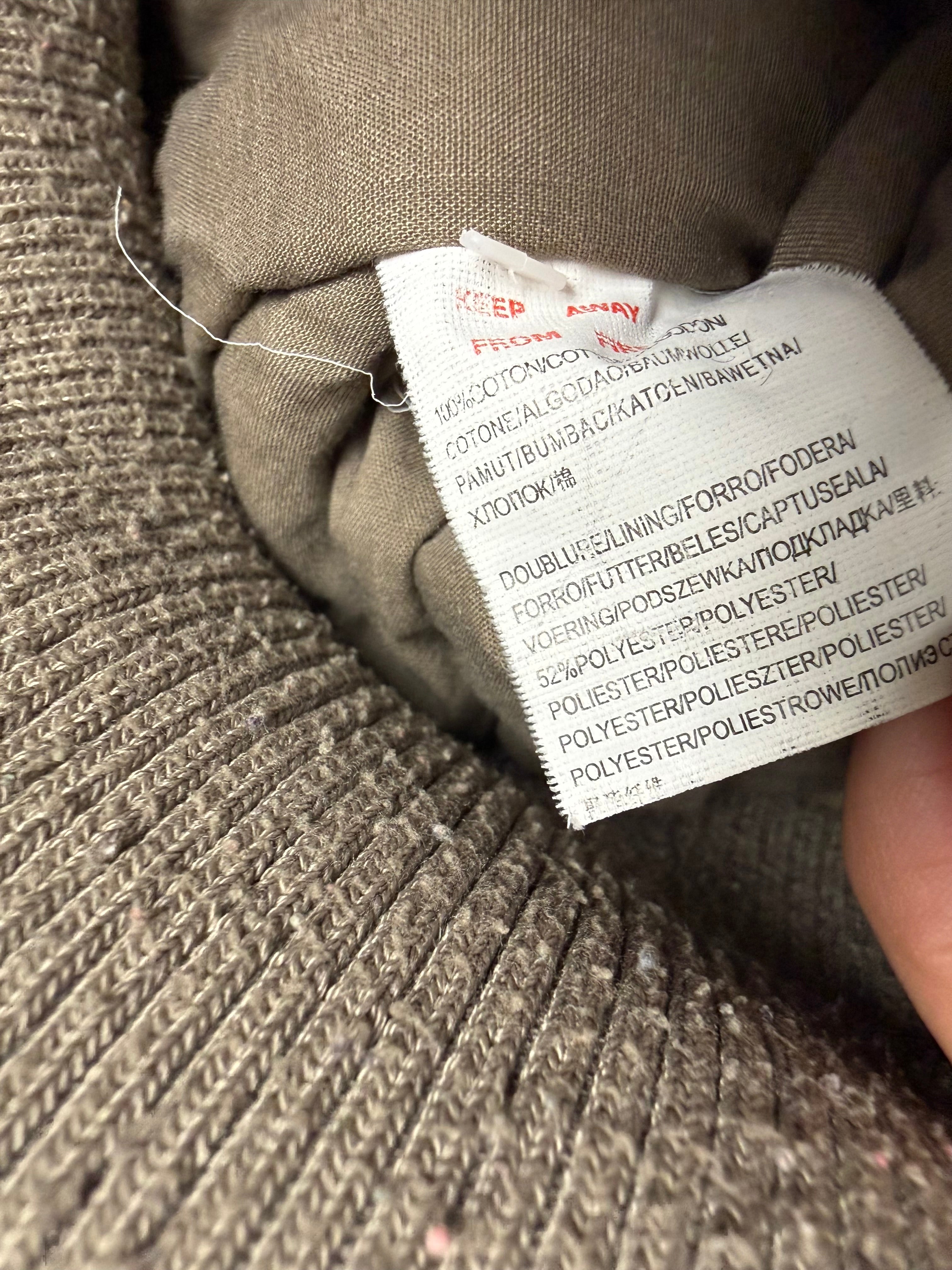 Beige mid season puffer jacket (XS)