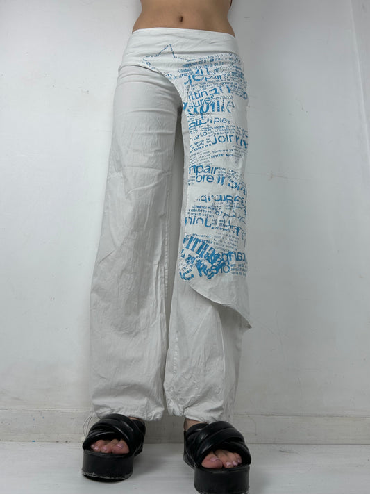 White 100% cotton graphic low waist baggy pants (S)
