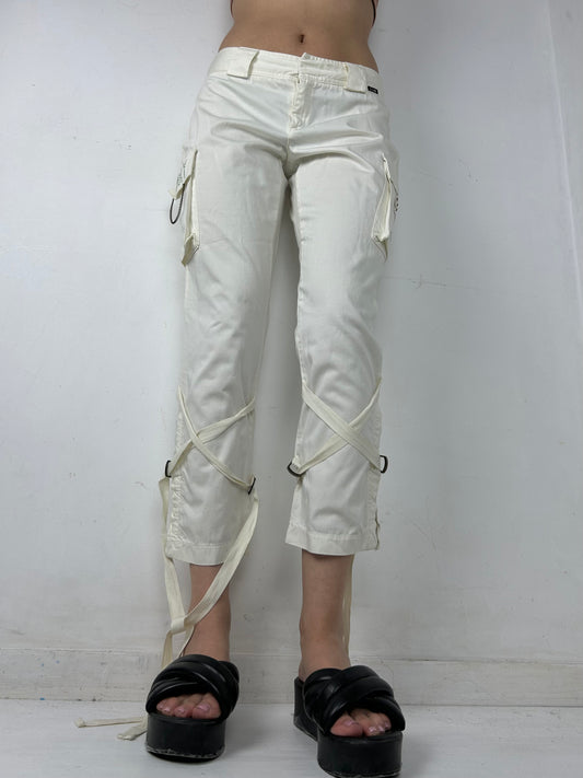 Cream low waist capri pants (M)