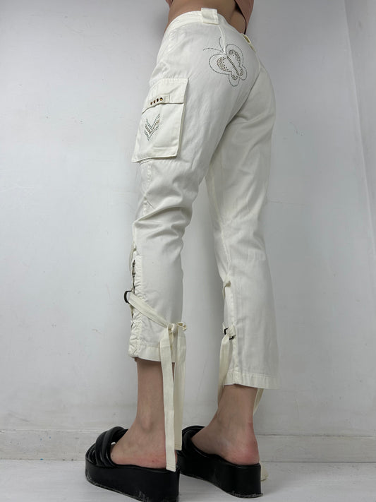 Cream low waist capri pants (M)