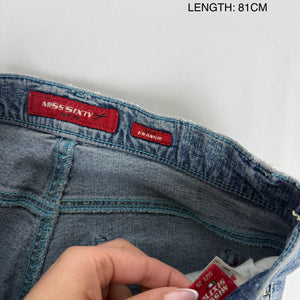 Blue denim low rise capri pants (S)