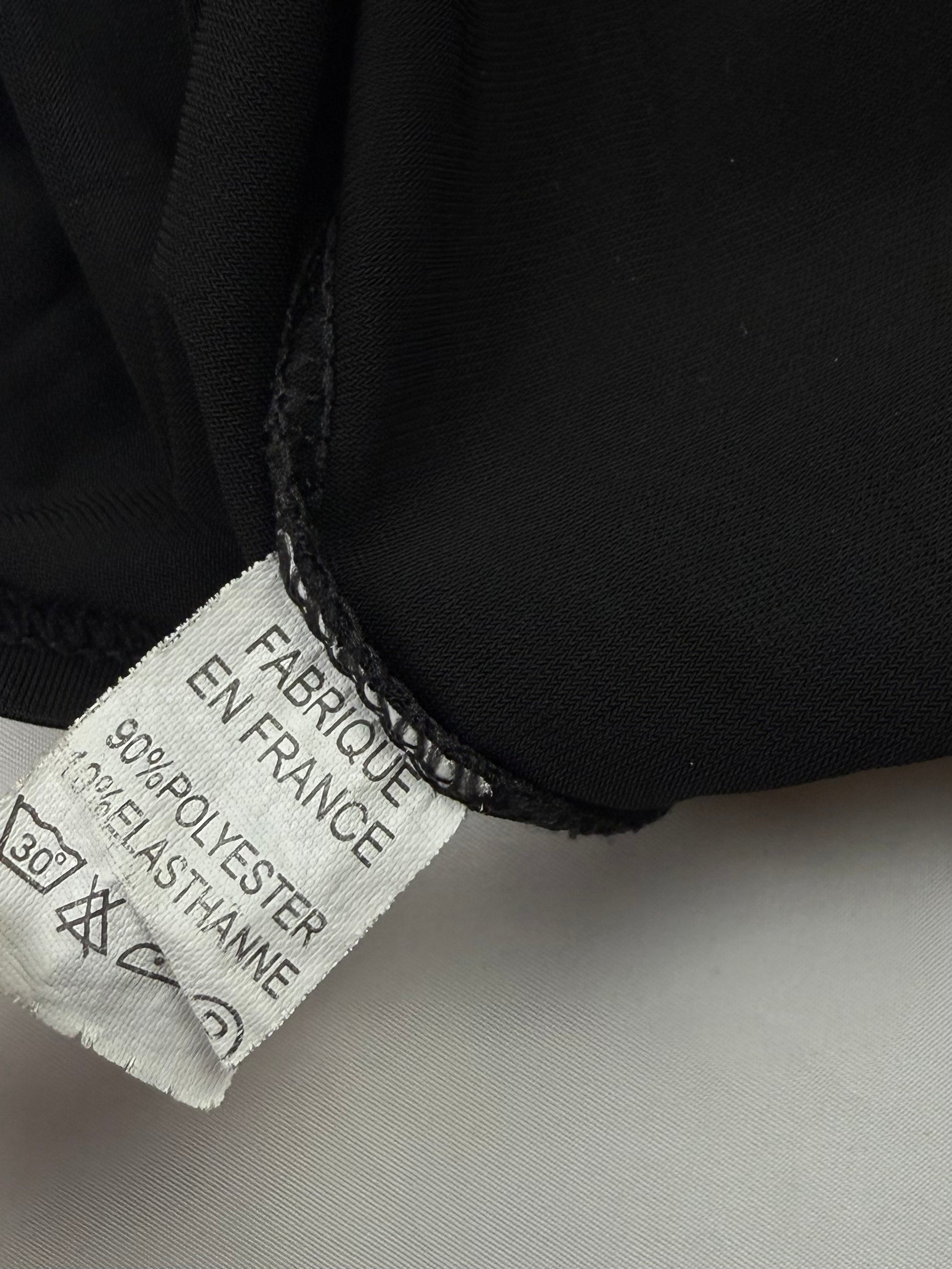 Black G buckle plunge neck top (S/M)