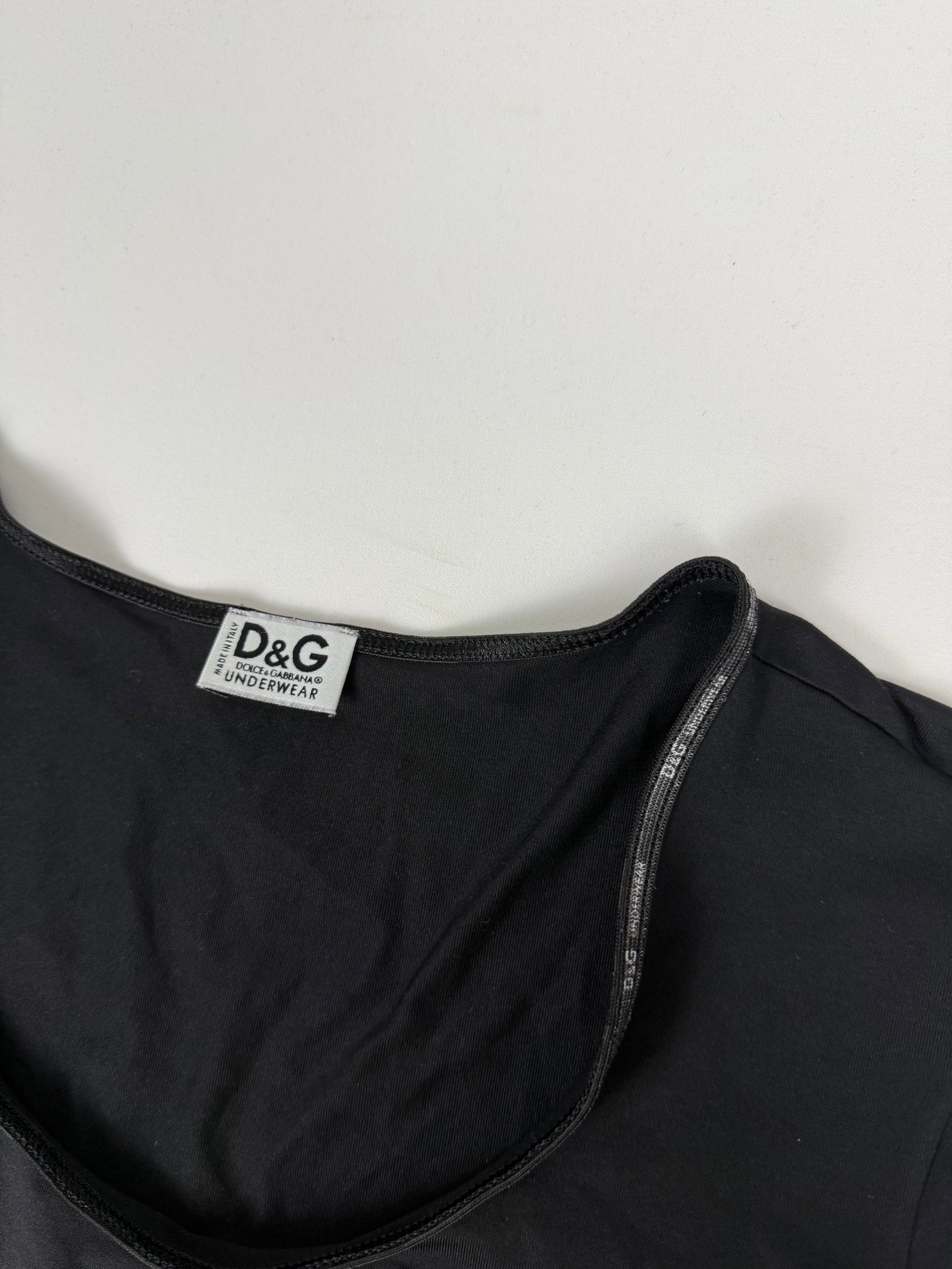 Black lycra tight fit logo tee (XL)