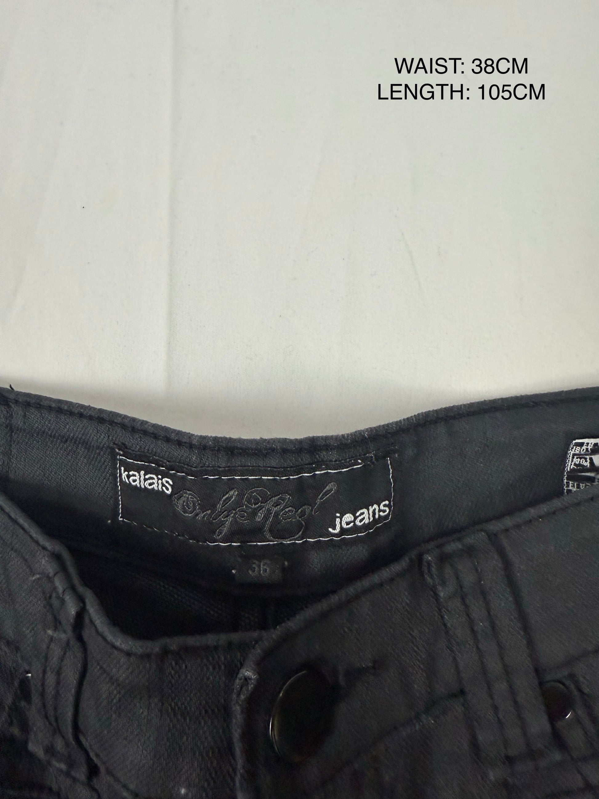 Black denim low rise straight legs pants (S)