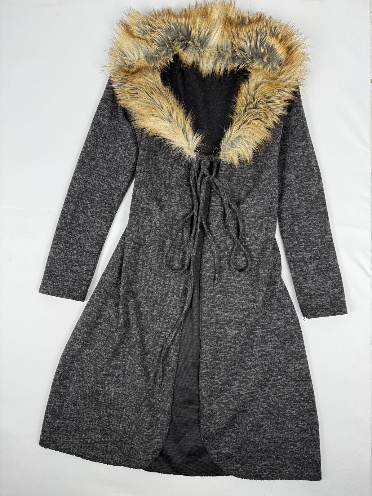 Gilet long en fausse fourrure grise (M)