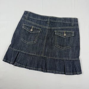 Navy denim pleated low rise mini skirt (M/L)