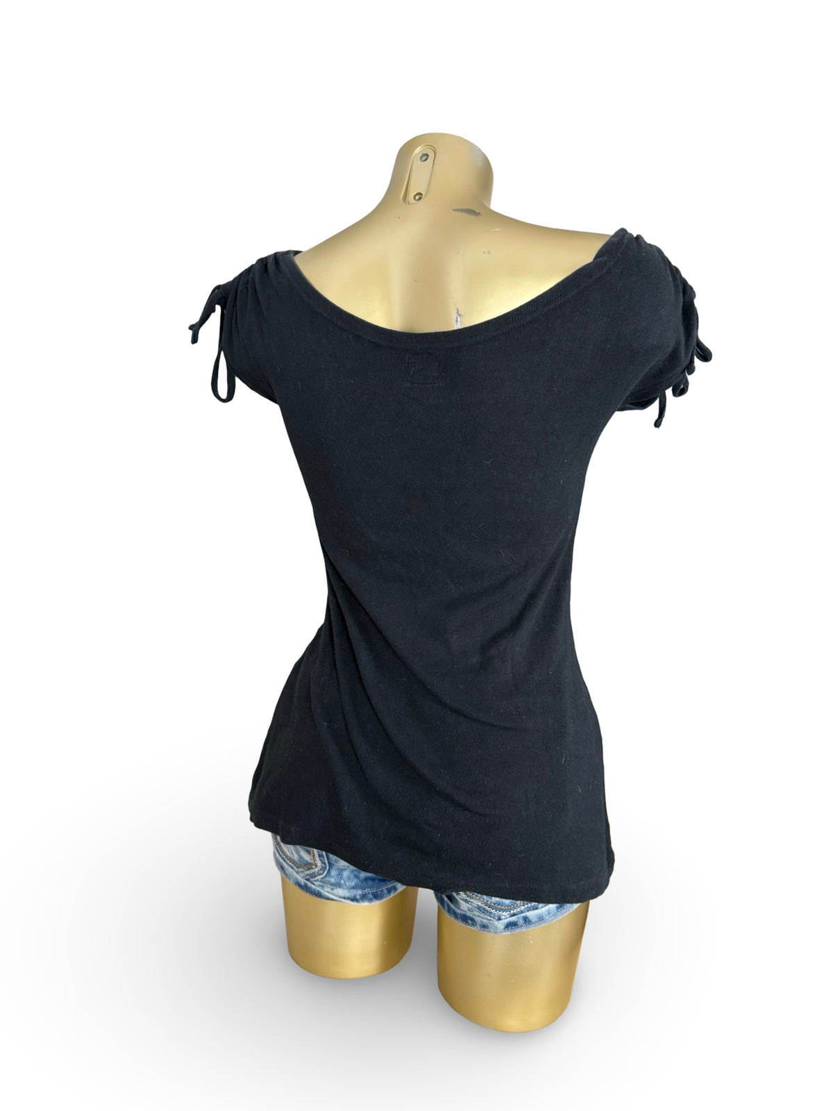 Black graphic hibiscus tee (S)
