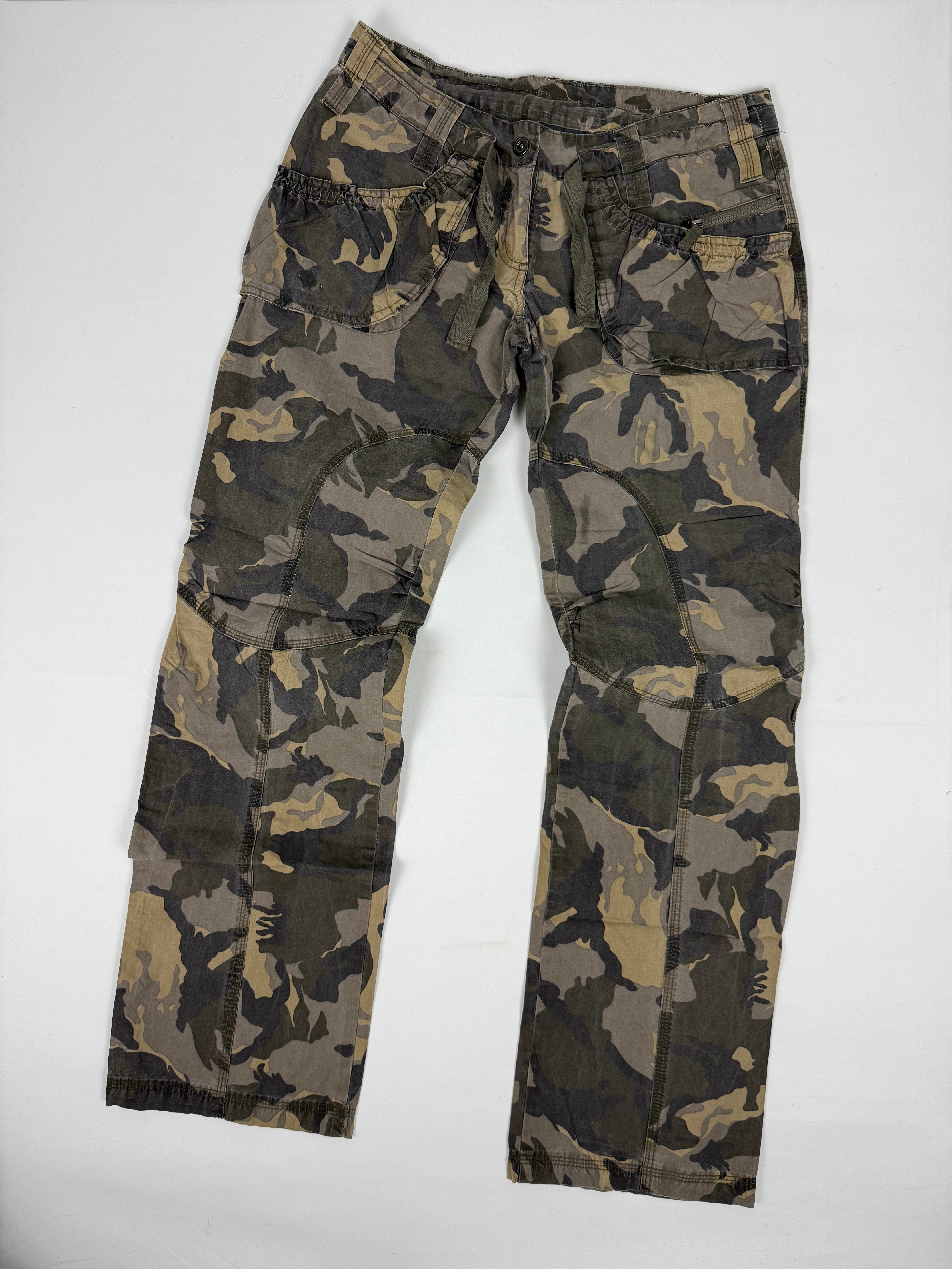 Khaki camo baggy pants (M)