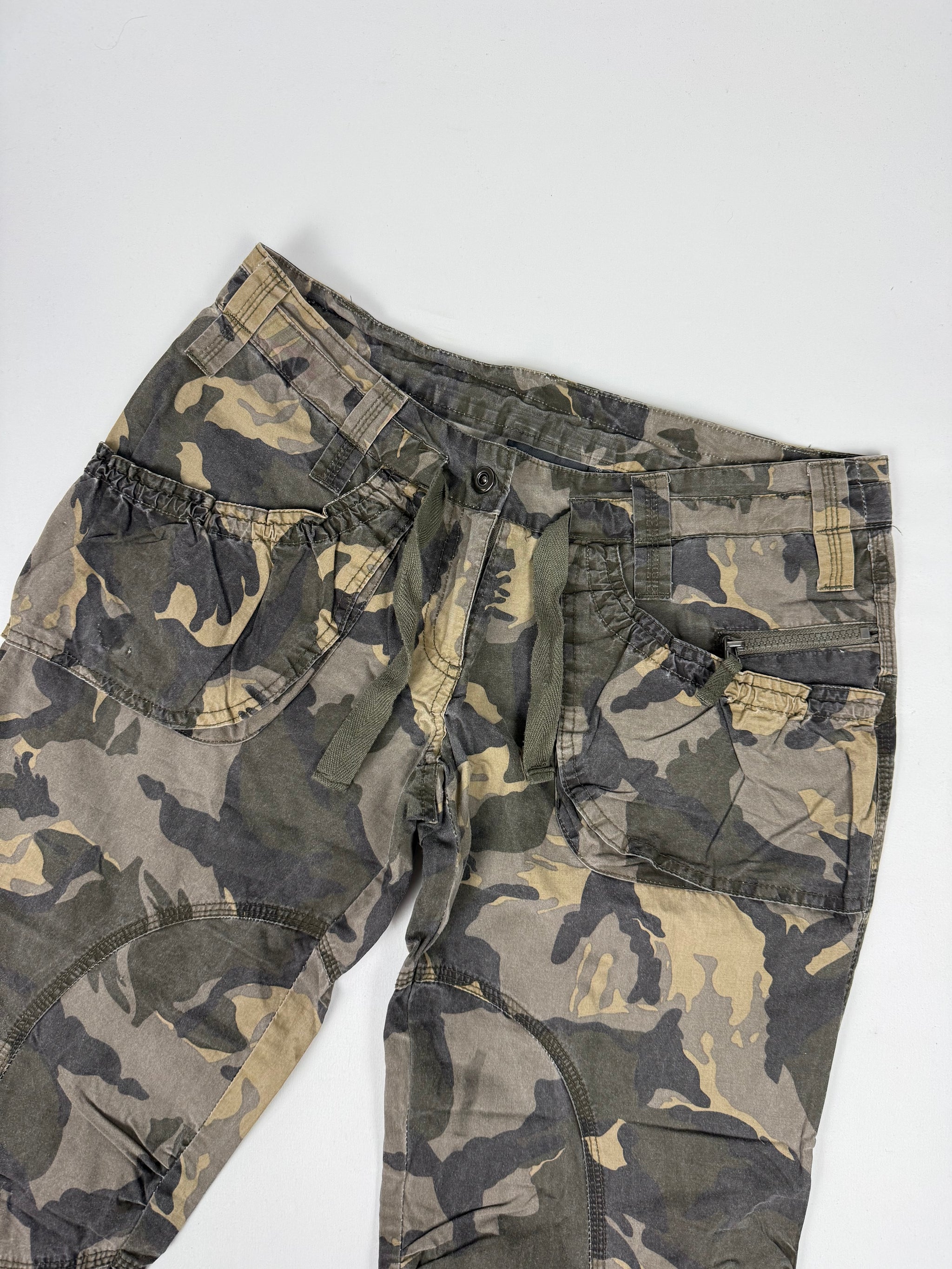Khaki camo baggy pants (M)
