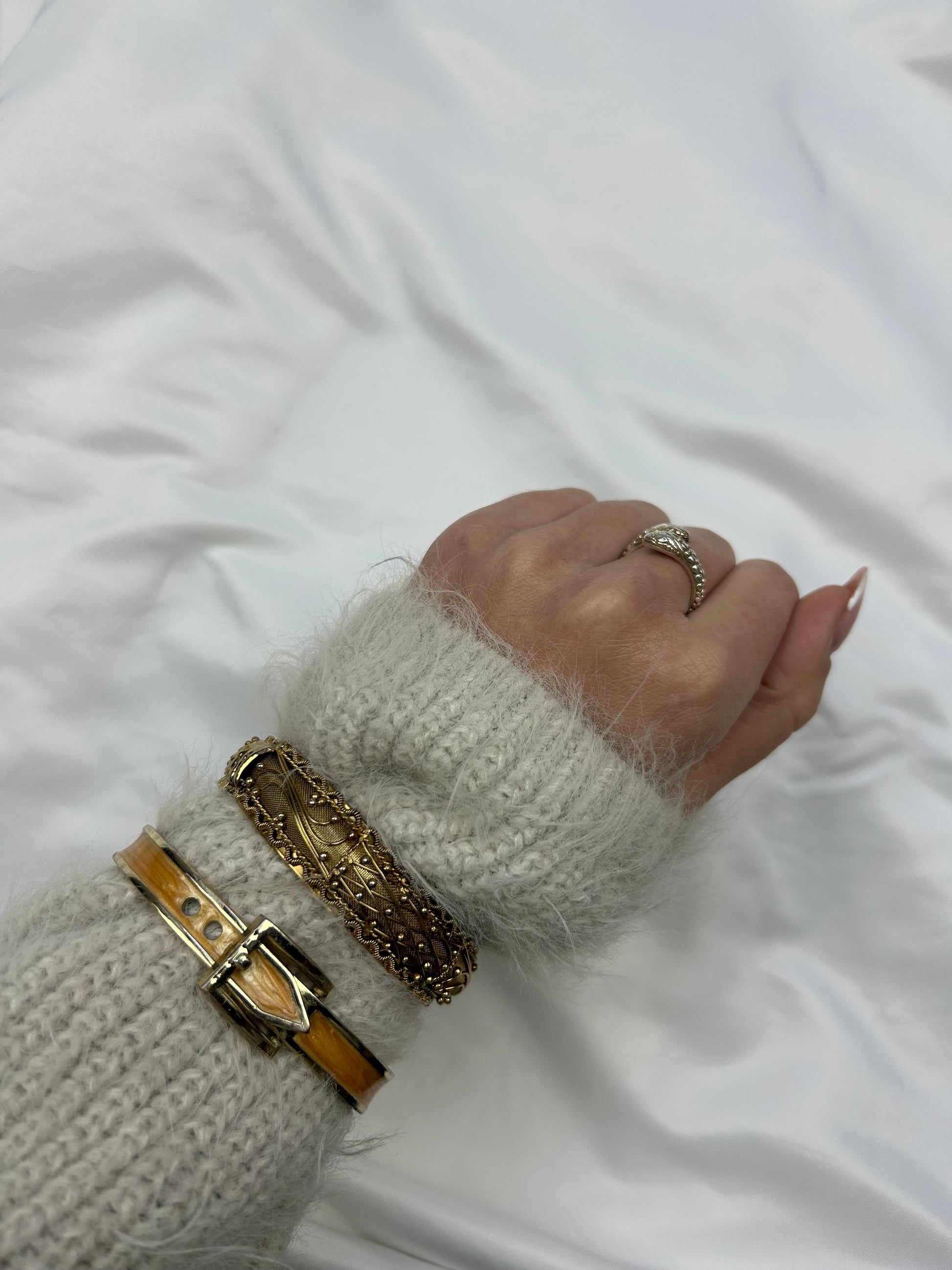 Stainless steel belt gold bangle bracelet