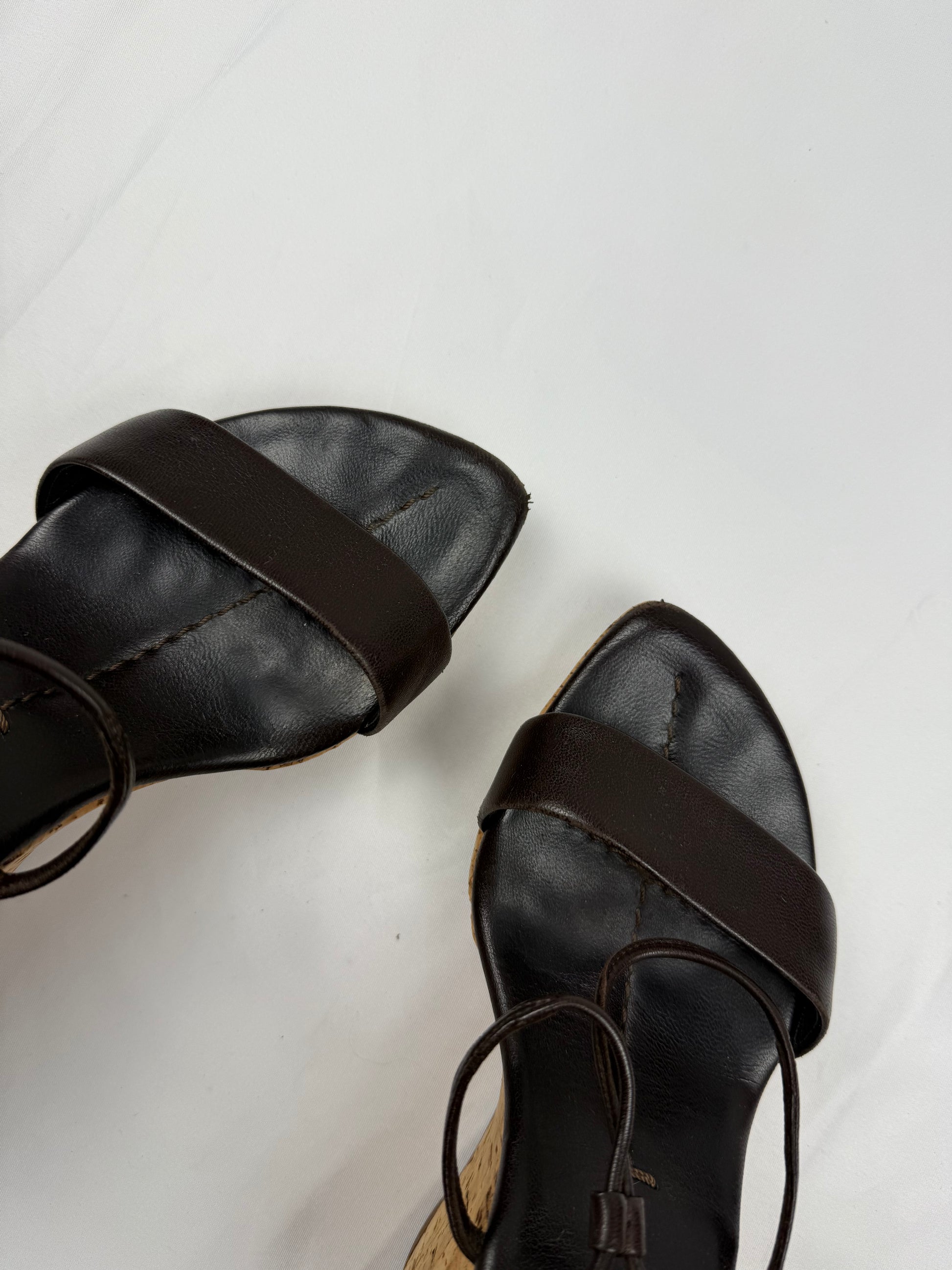 Brown real leather wedge heels (36)