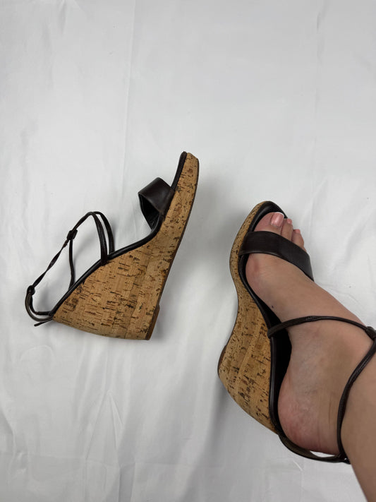 Brown real leather wedge heels (36)
