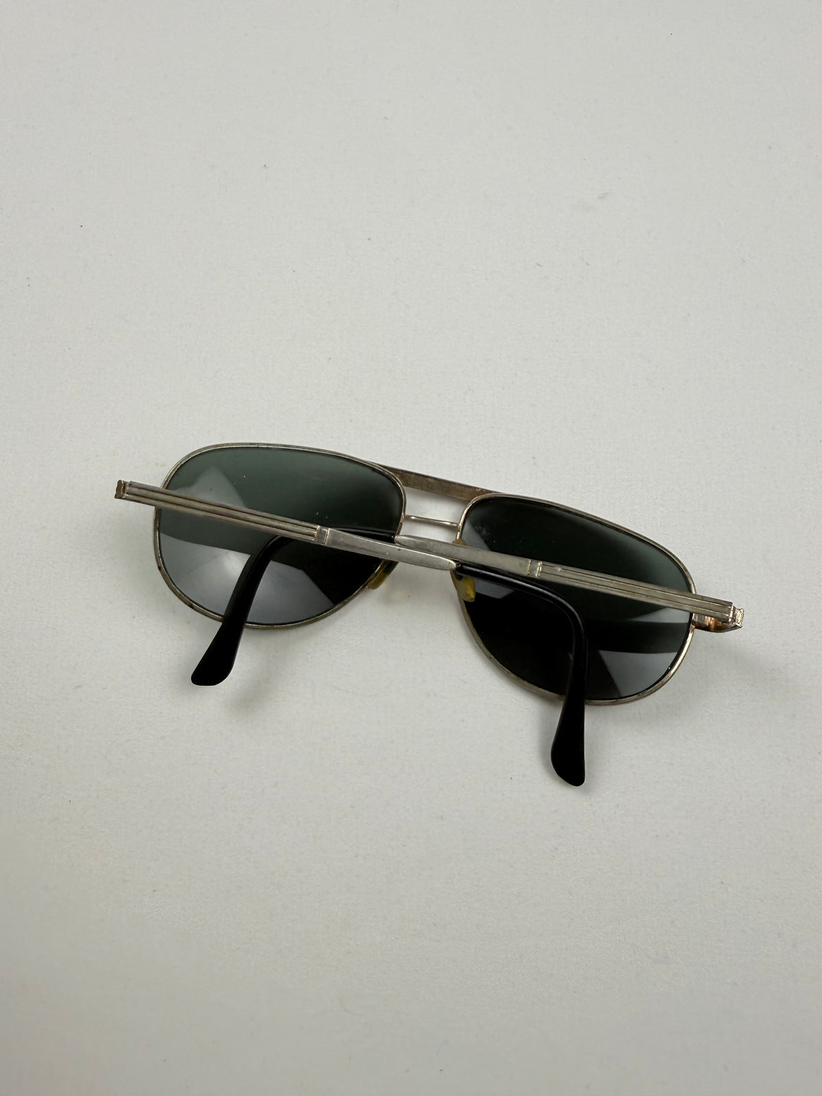 Black aviator sunglasses