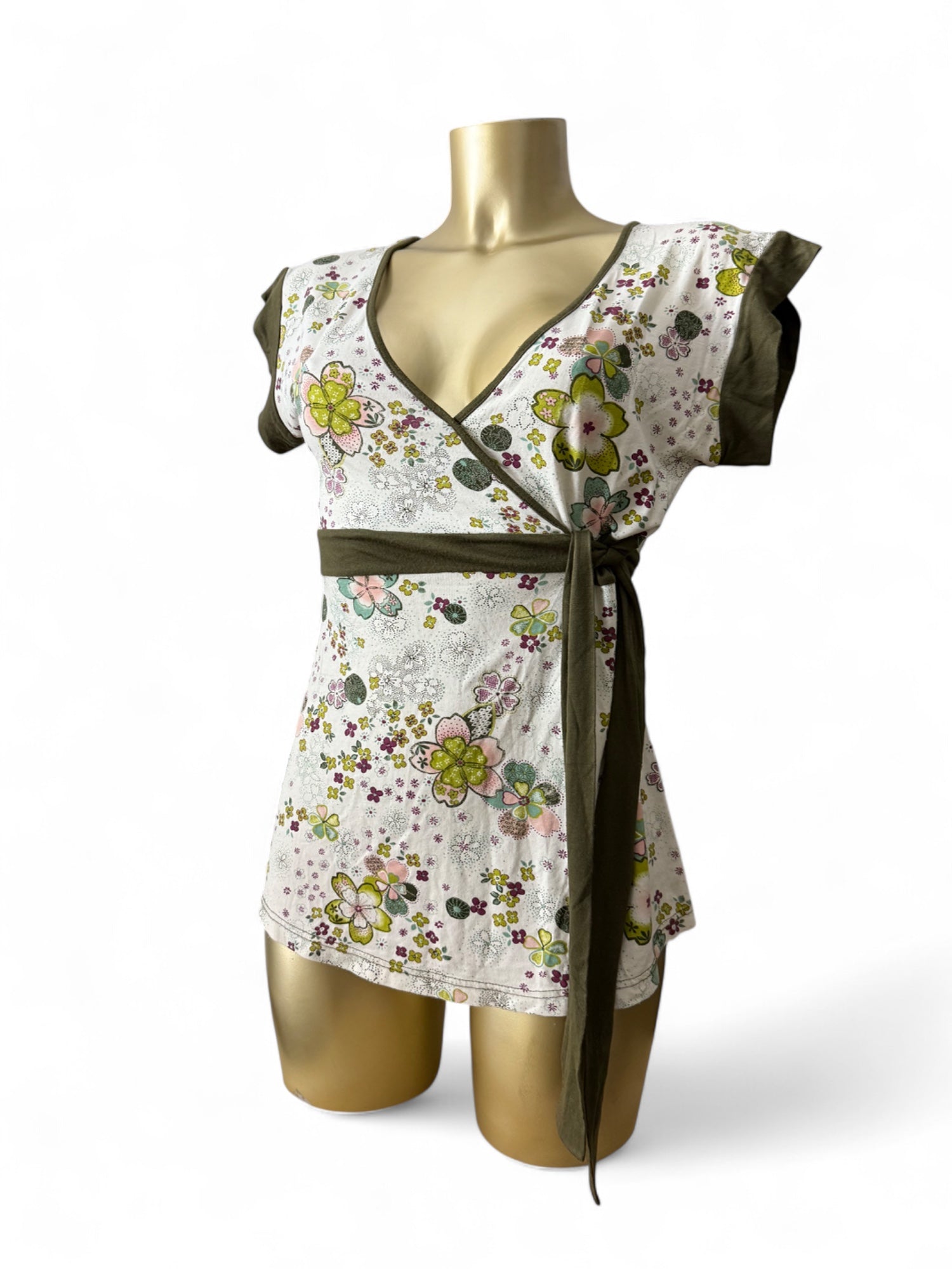 Khaki floral tie up belt tee (M/L)