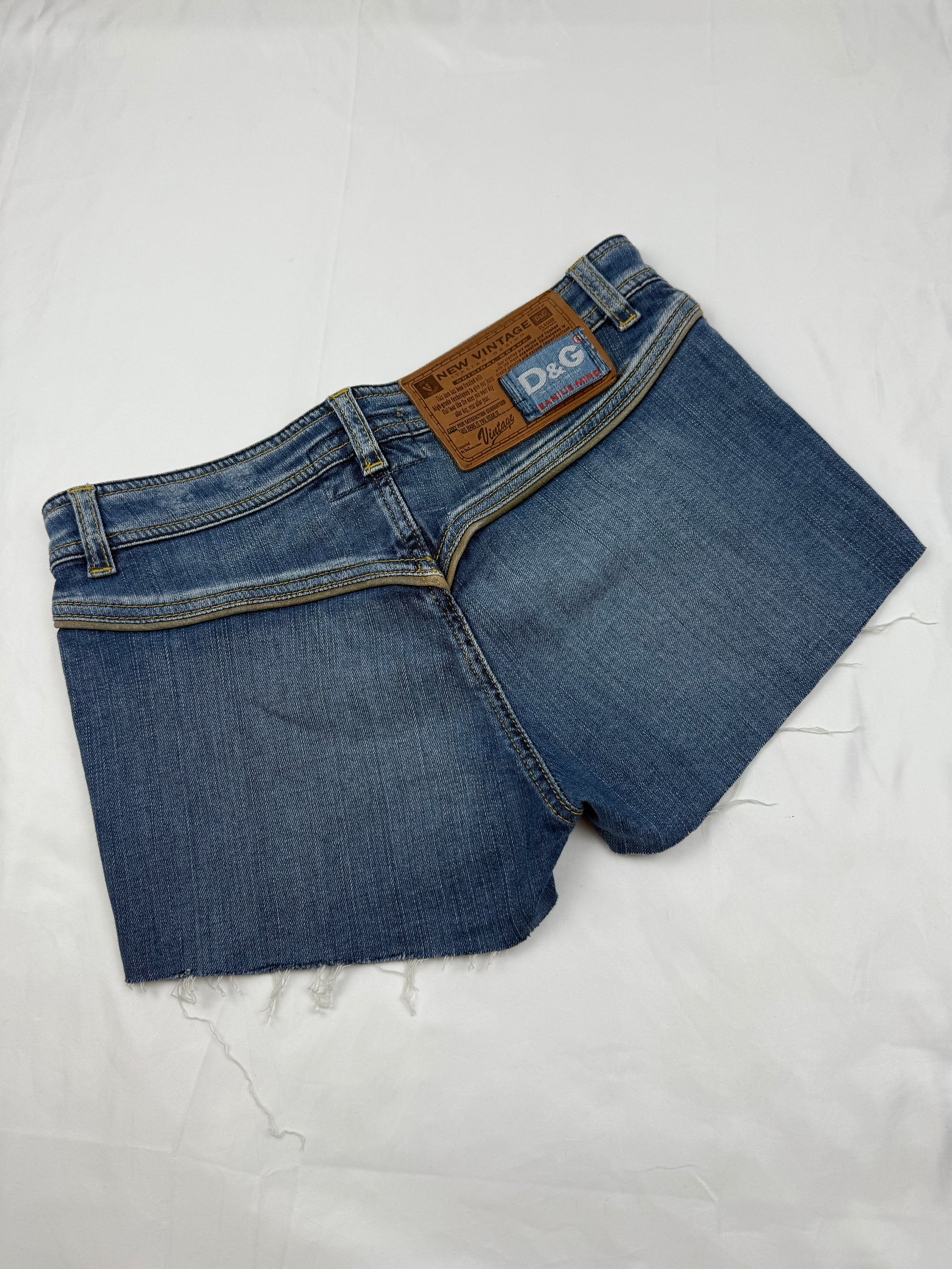 Blue denim low rise mini short (XS)