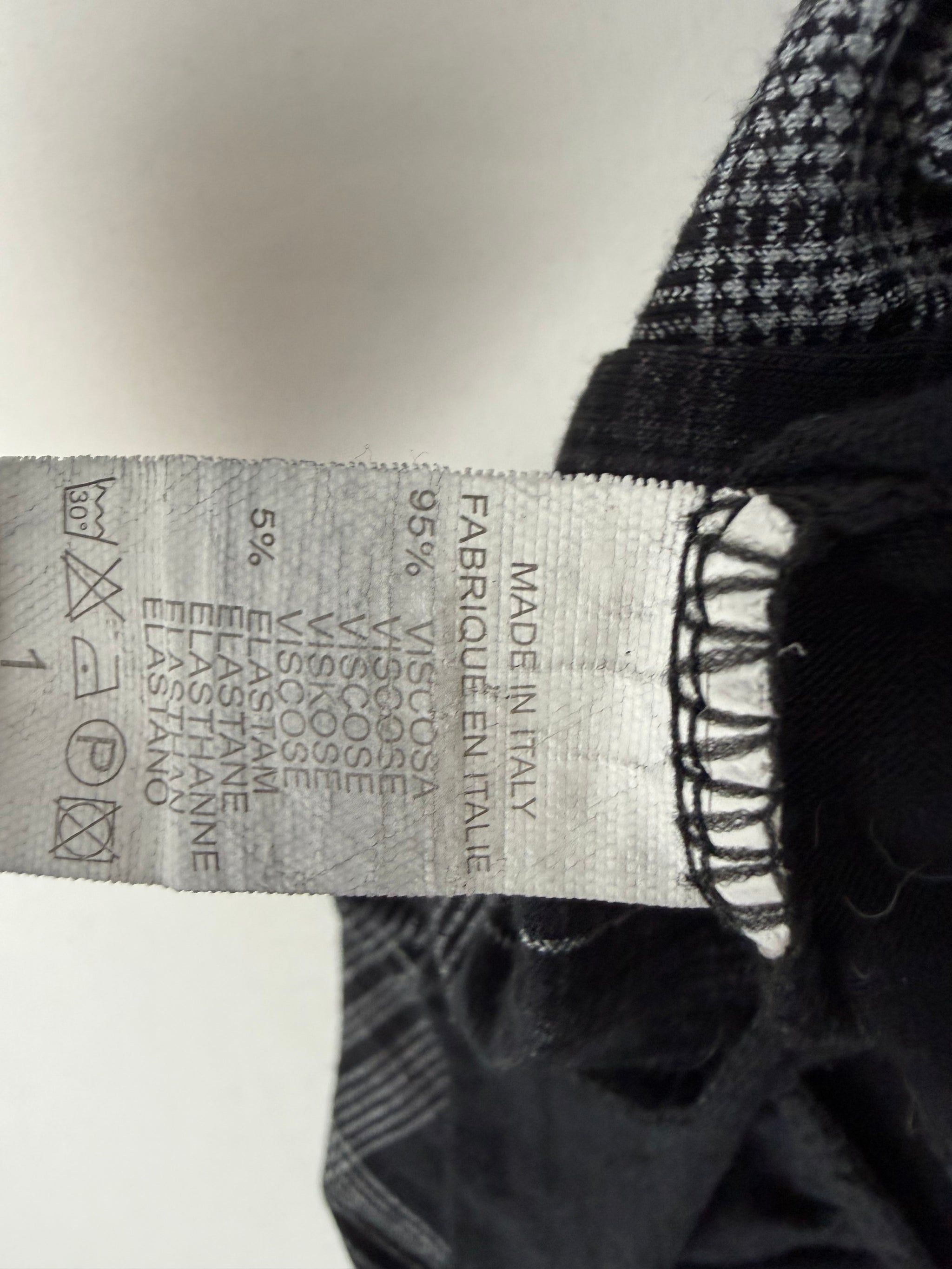 Black check print cotton tee (S/M)