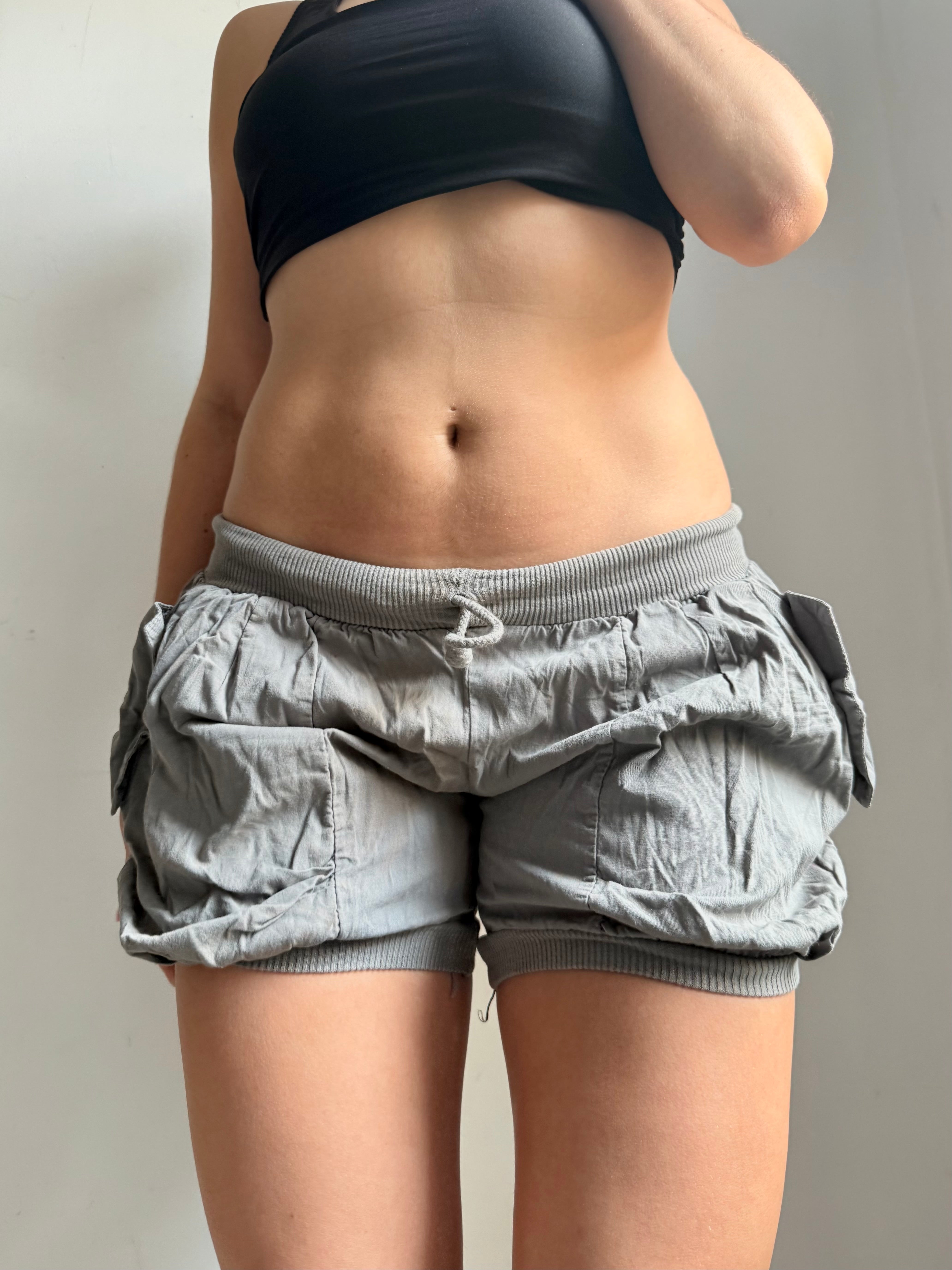 Khaki utility cotton mini short (S)