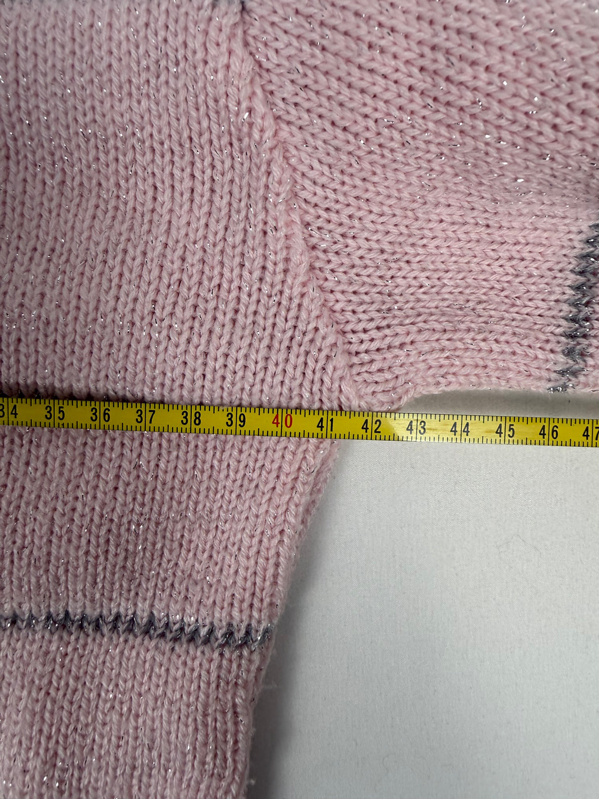 Baby pink V neck wool jumper (XS)