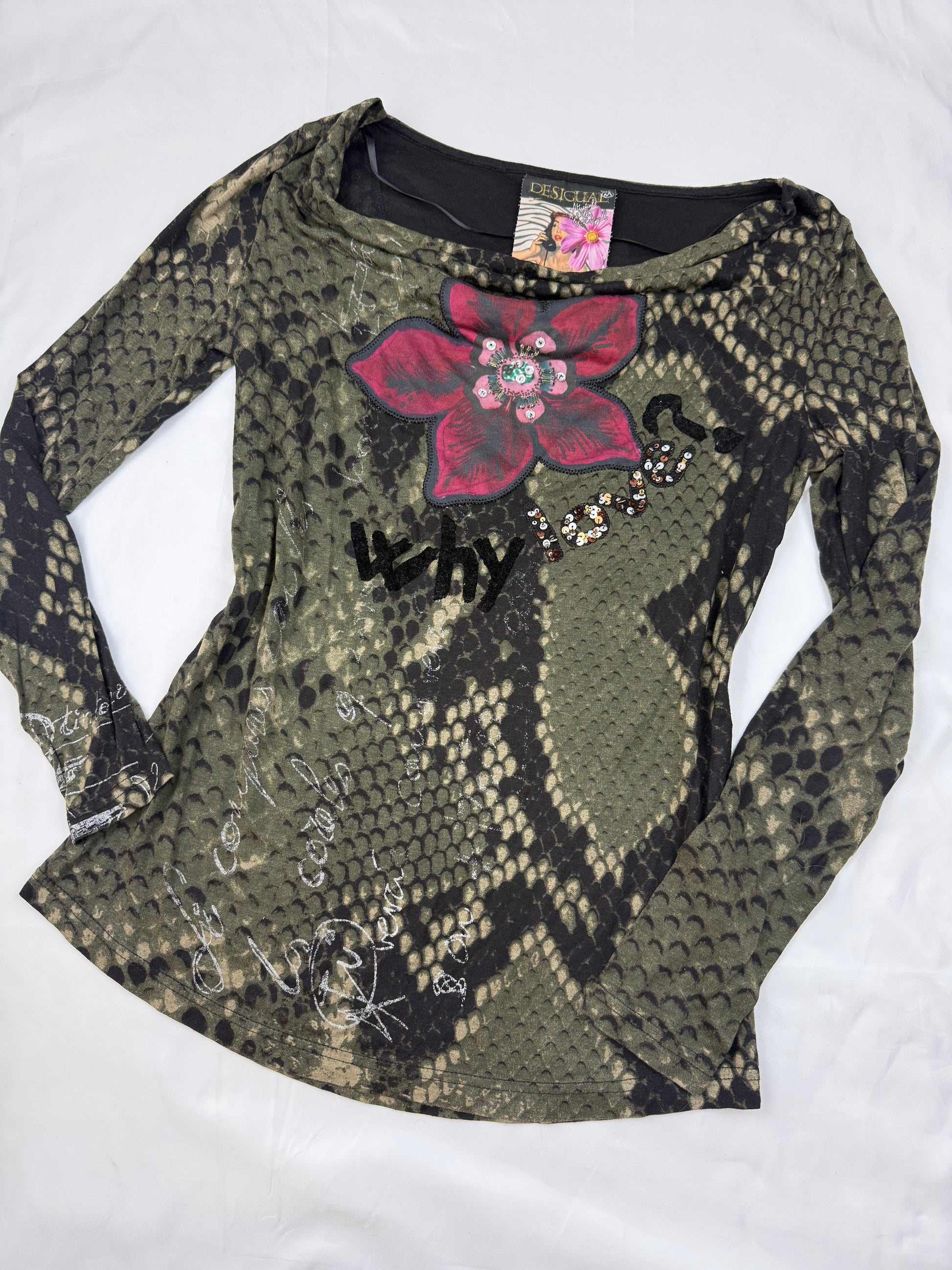 Khaki snake print long sleeves shirt (S/M)