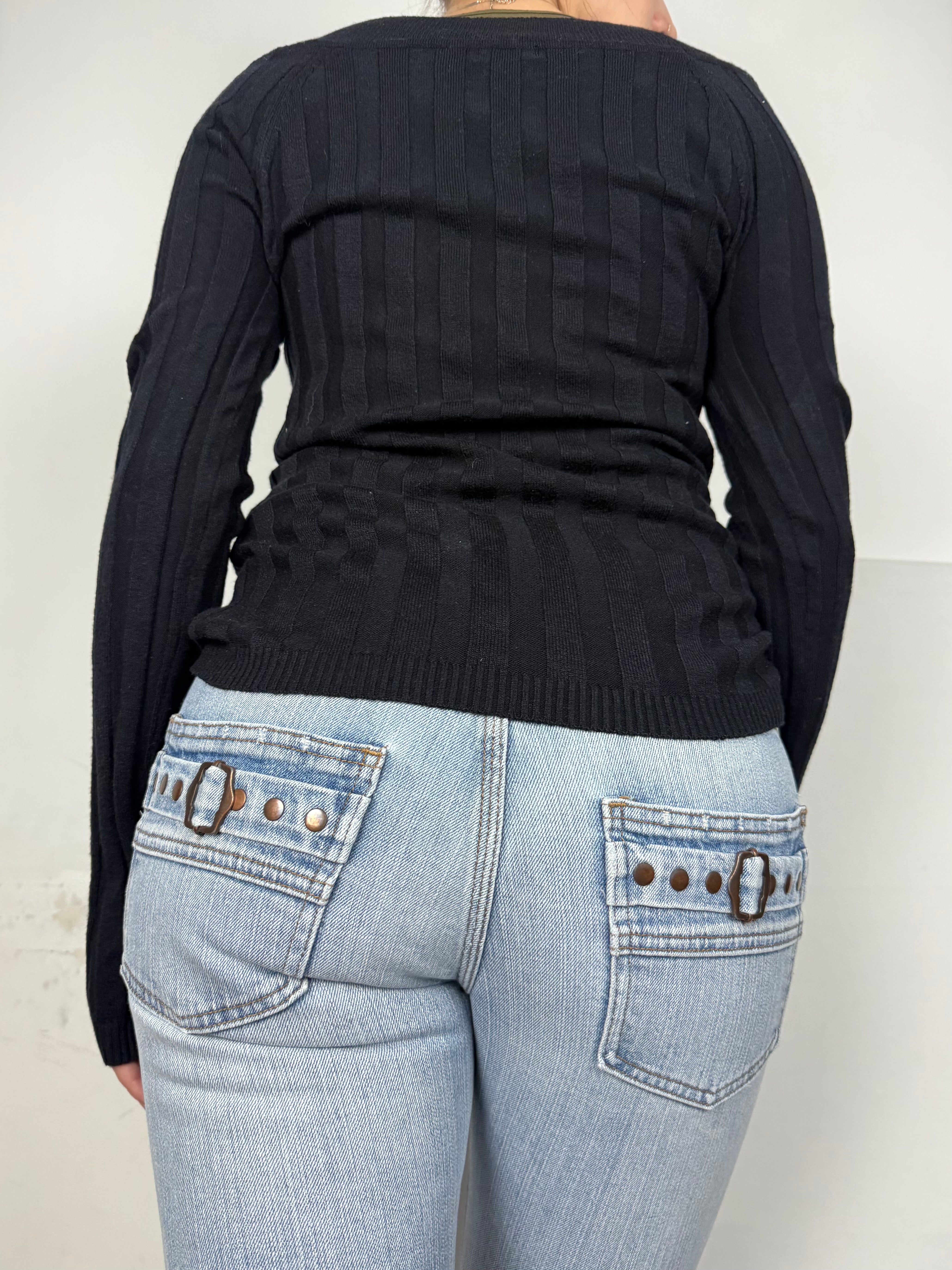 Black off shoulder buckle long sleeves top (S/M)