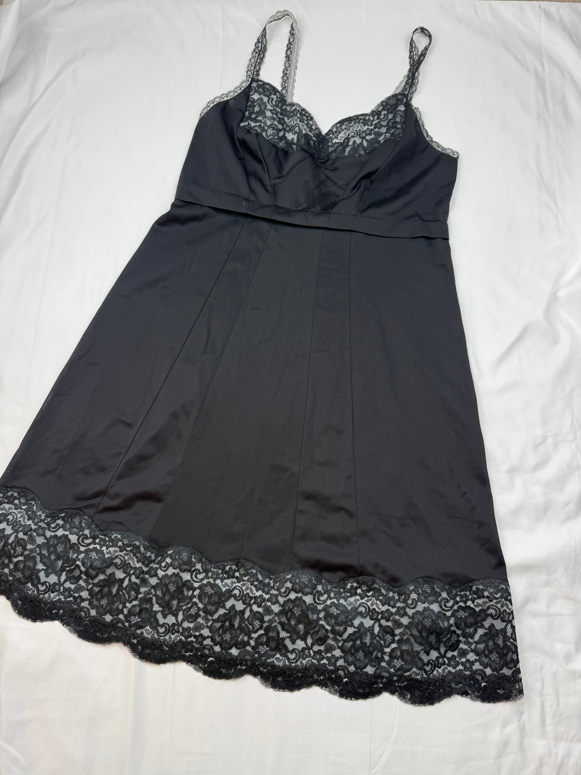 Black silky babydoll mini dress (L)