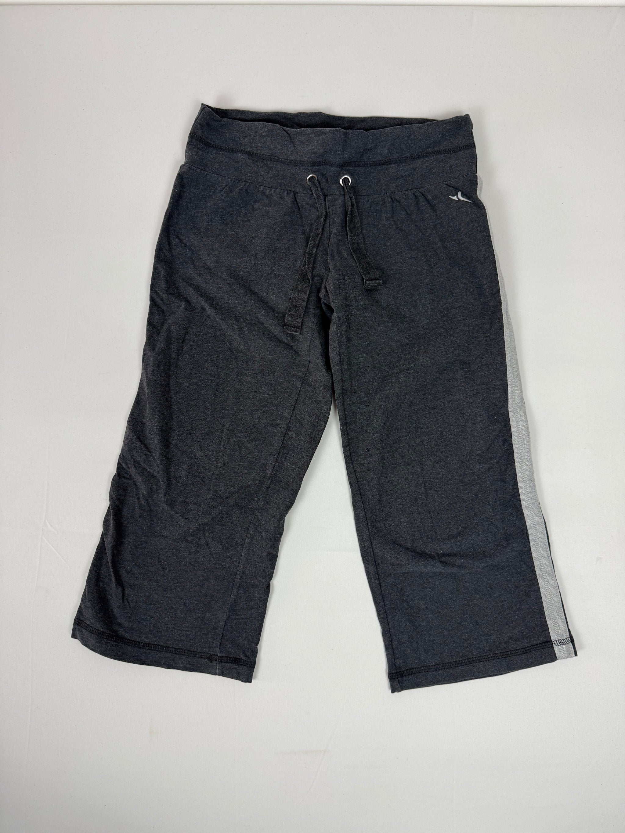 Grey cotton activewear capri pants (S)