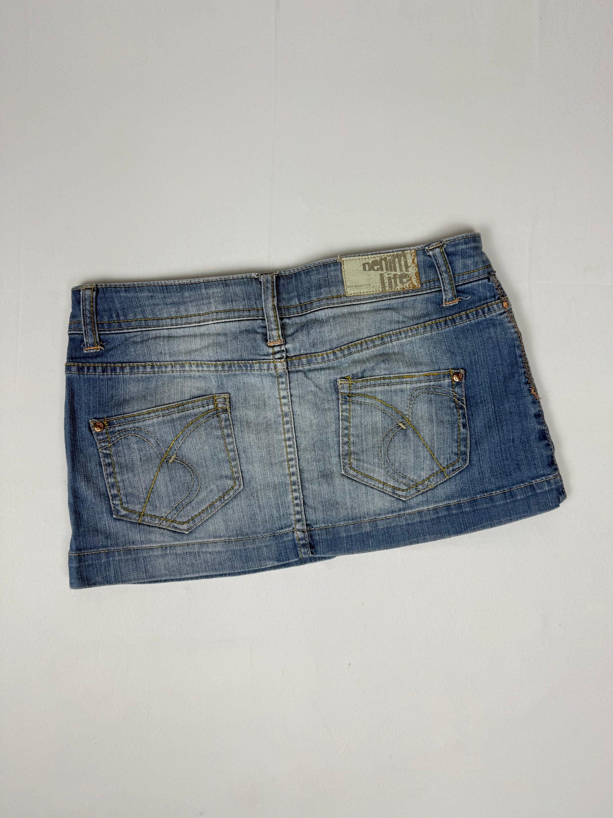 Blue denim low rise mini skirt (S/M)
