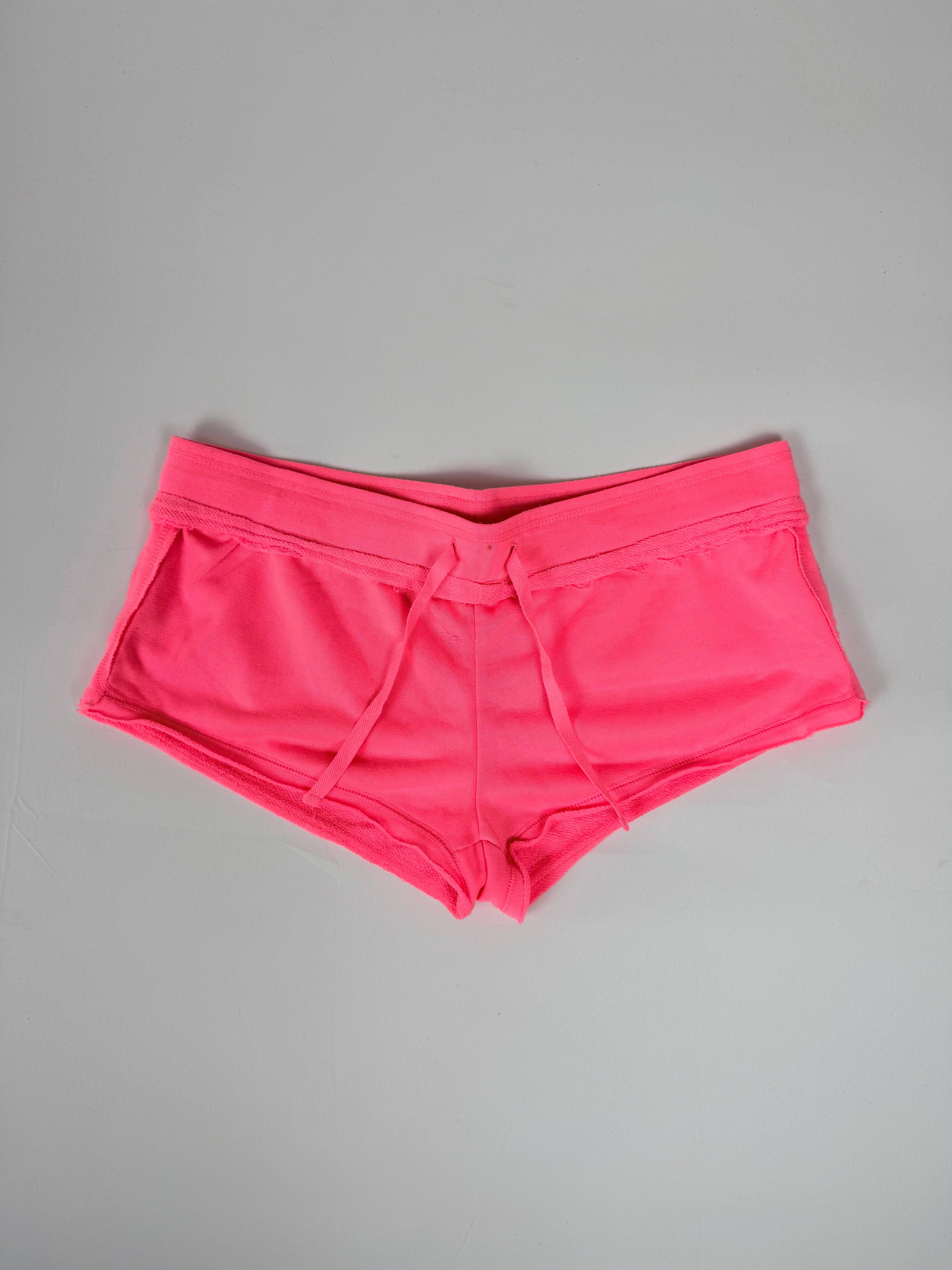 Pink neon activewear mini short (XL)