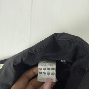 Black puffer jacket (M)