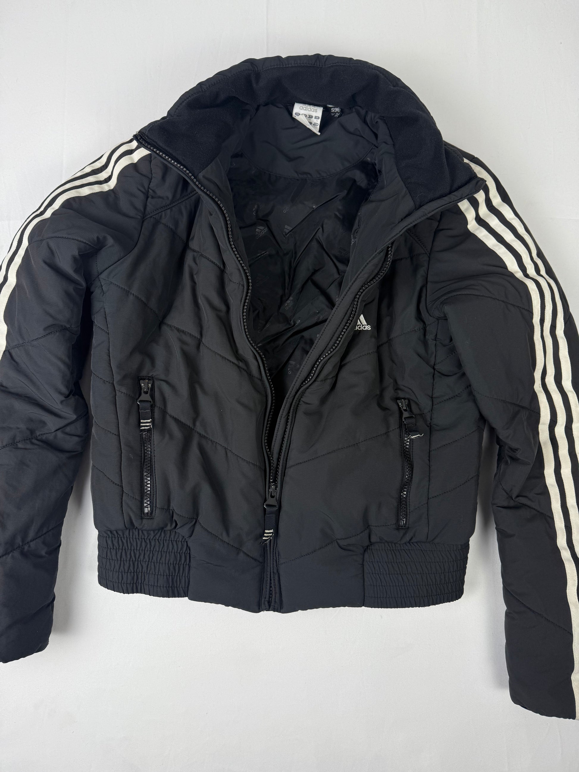 Black puffer jacket (M)