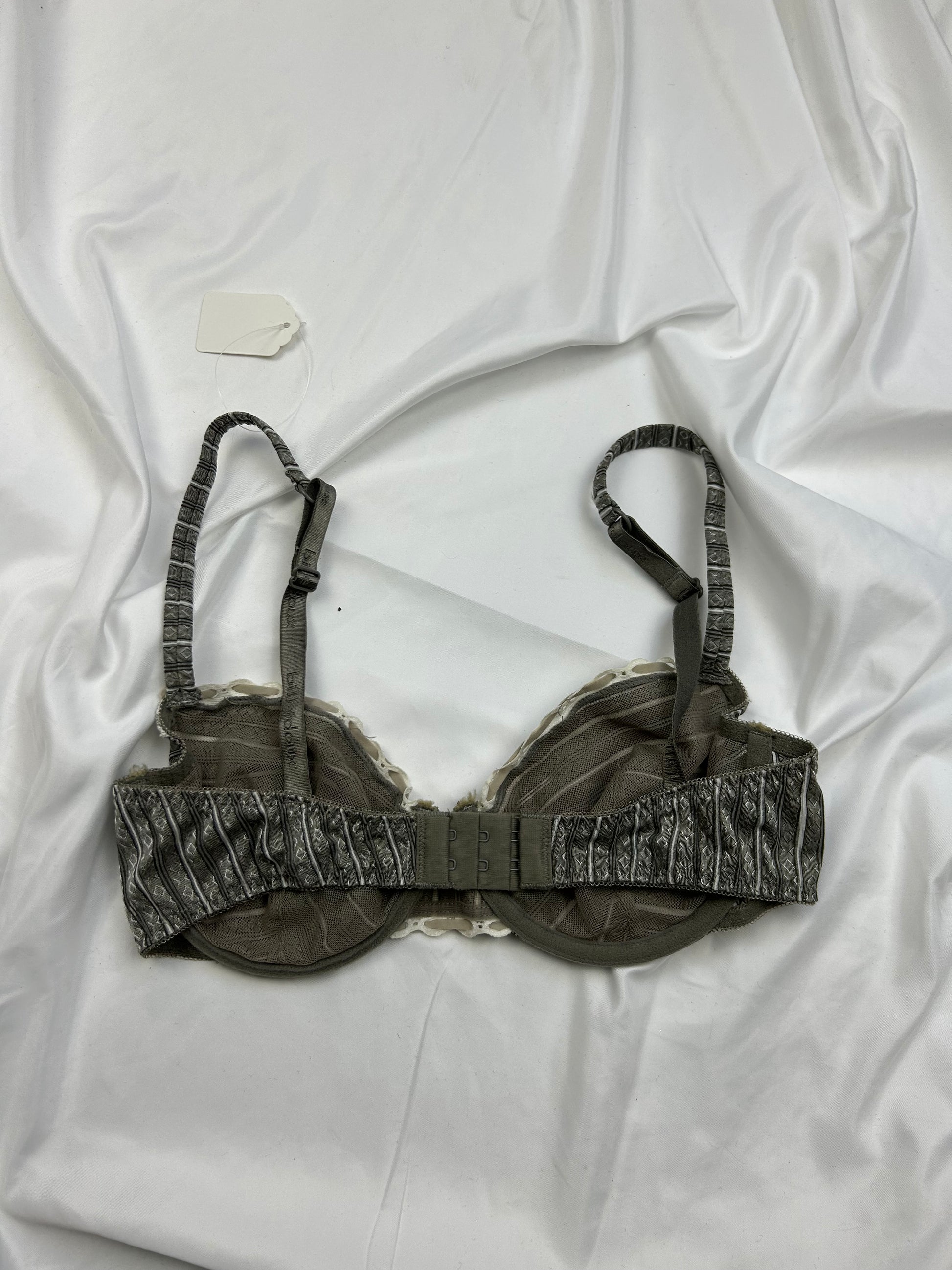 Grey lace balcony vintage bra