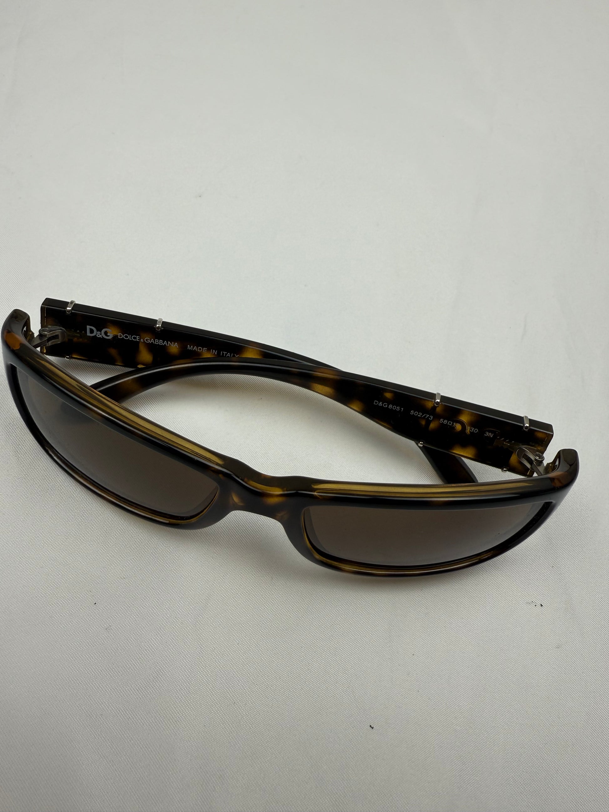 Brown 2000s logo sunglasses