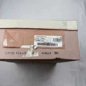 Yellow flower appliqué clogs wedge heels (39)