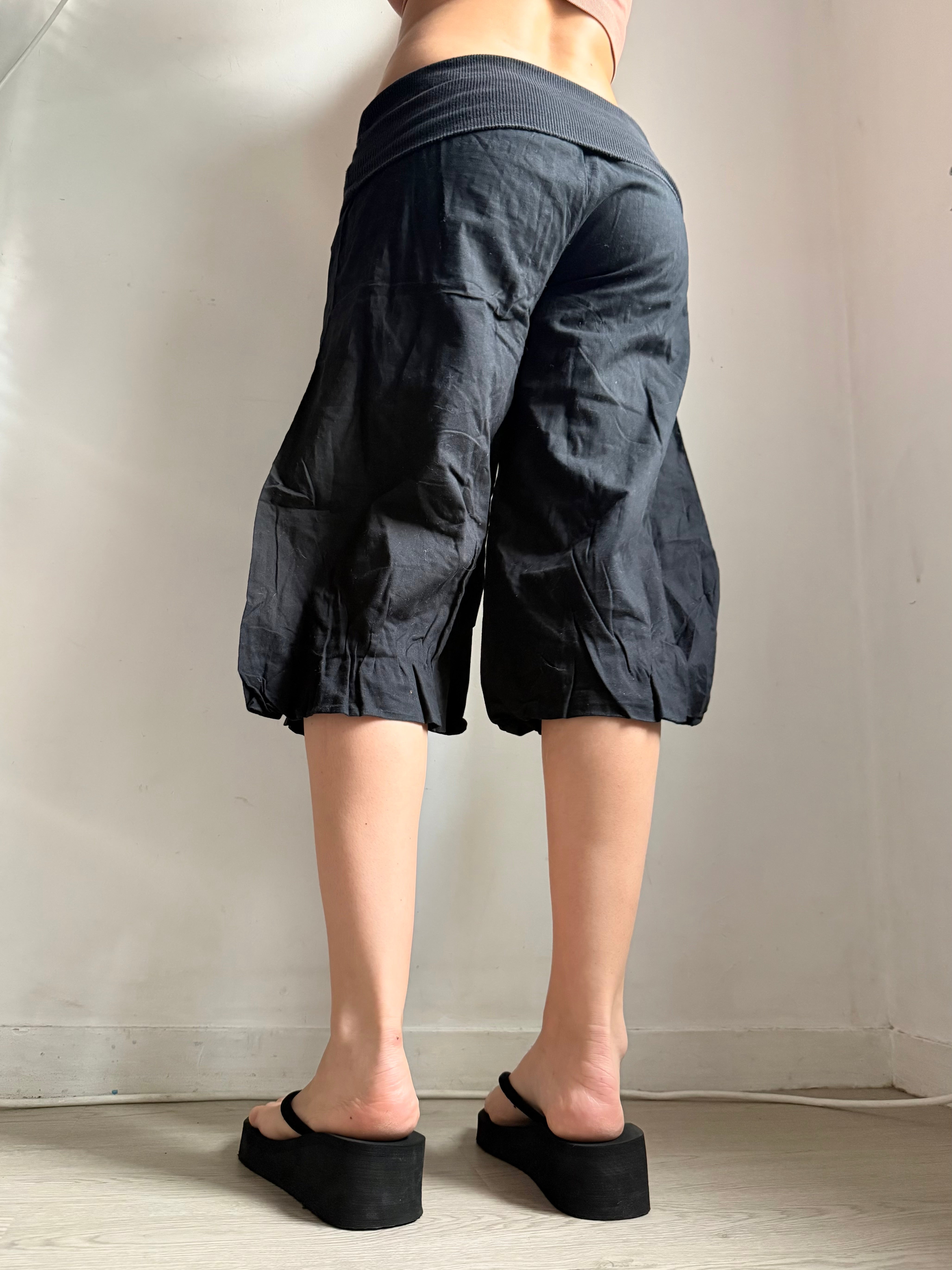 Black cotton sirwal capri pants (S)