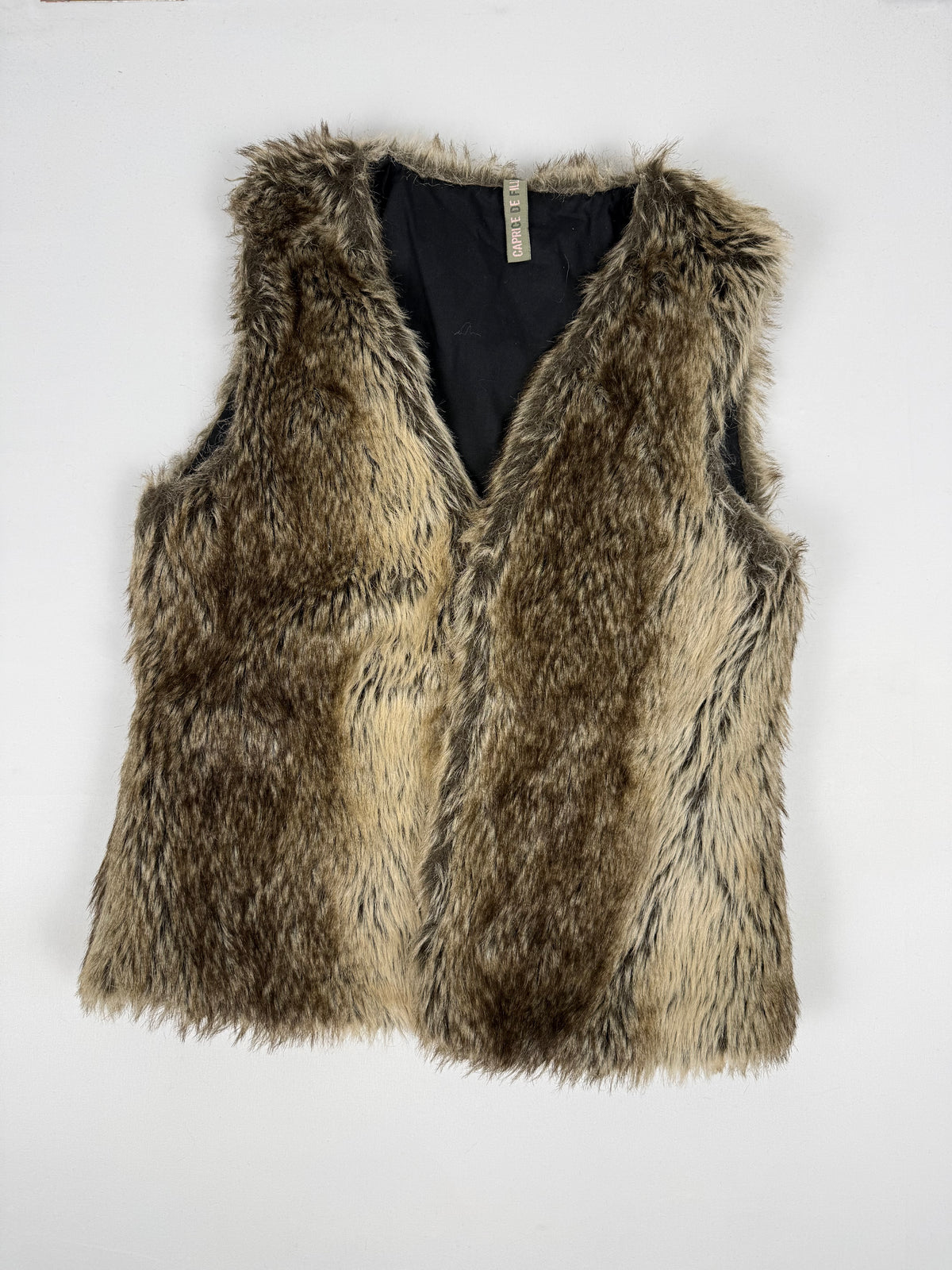 Beige faux fur sleeveless jacket (S)