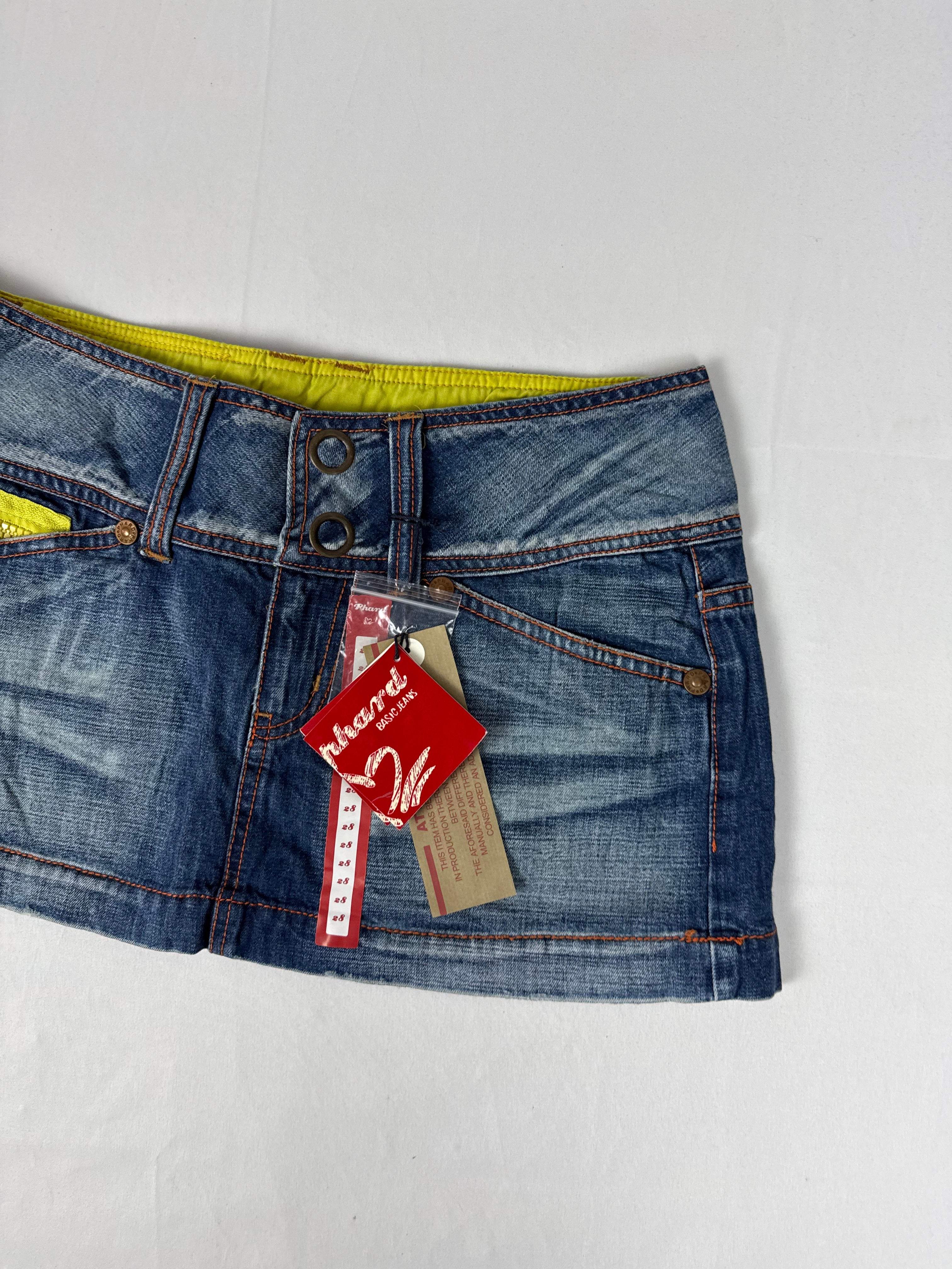 Blue denim low rise mini skirt (S/M)