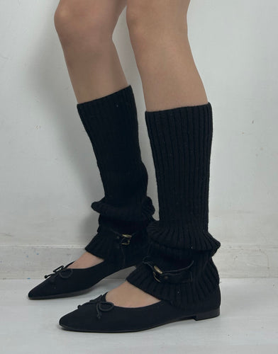 Black belt buckle legs warmers
