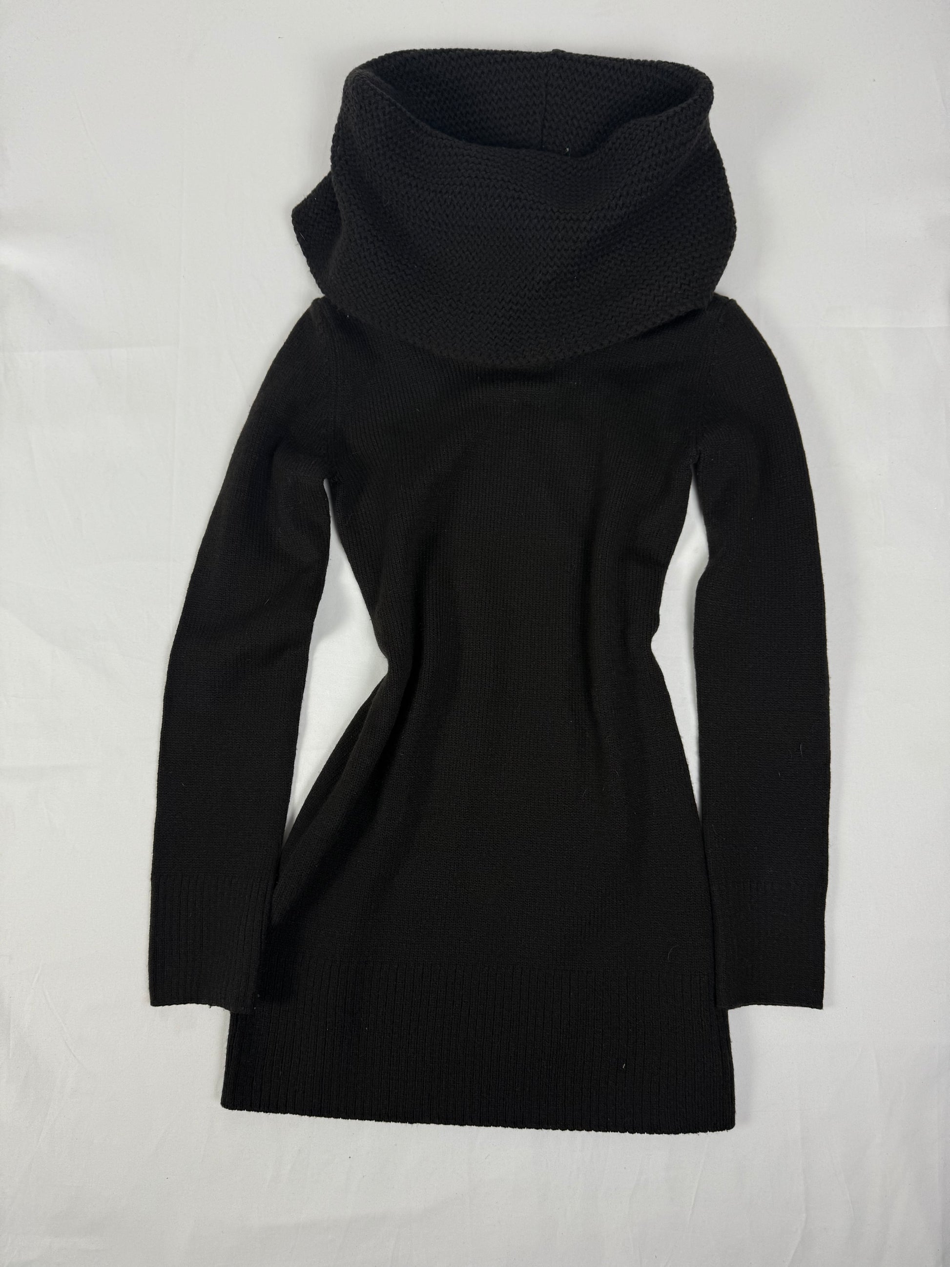 Black maxi turtleneck jumper (XS/S)