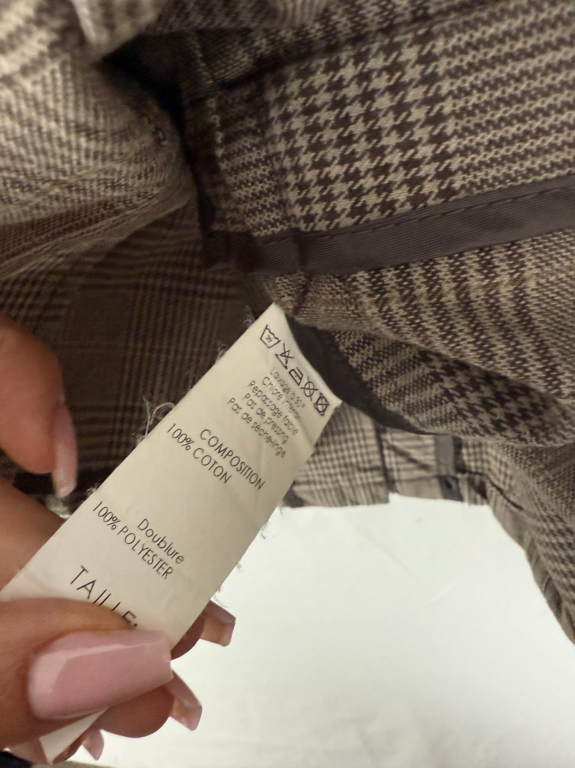 Brown check print tight fit blazer jacket (L)