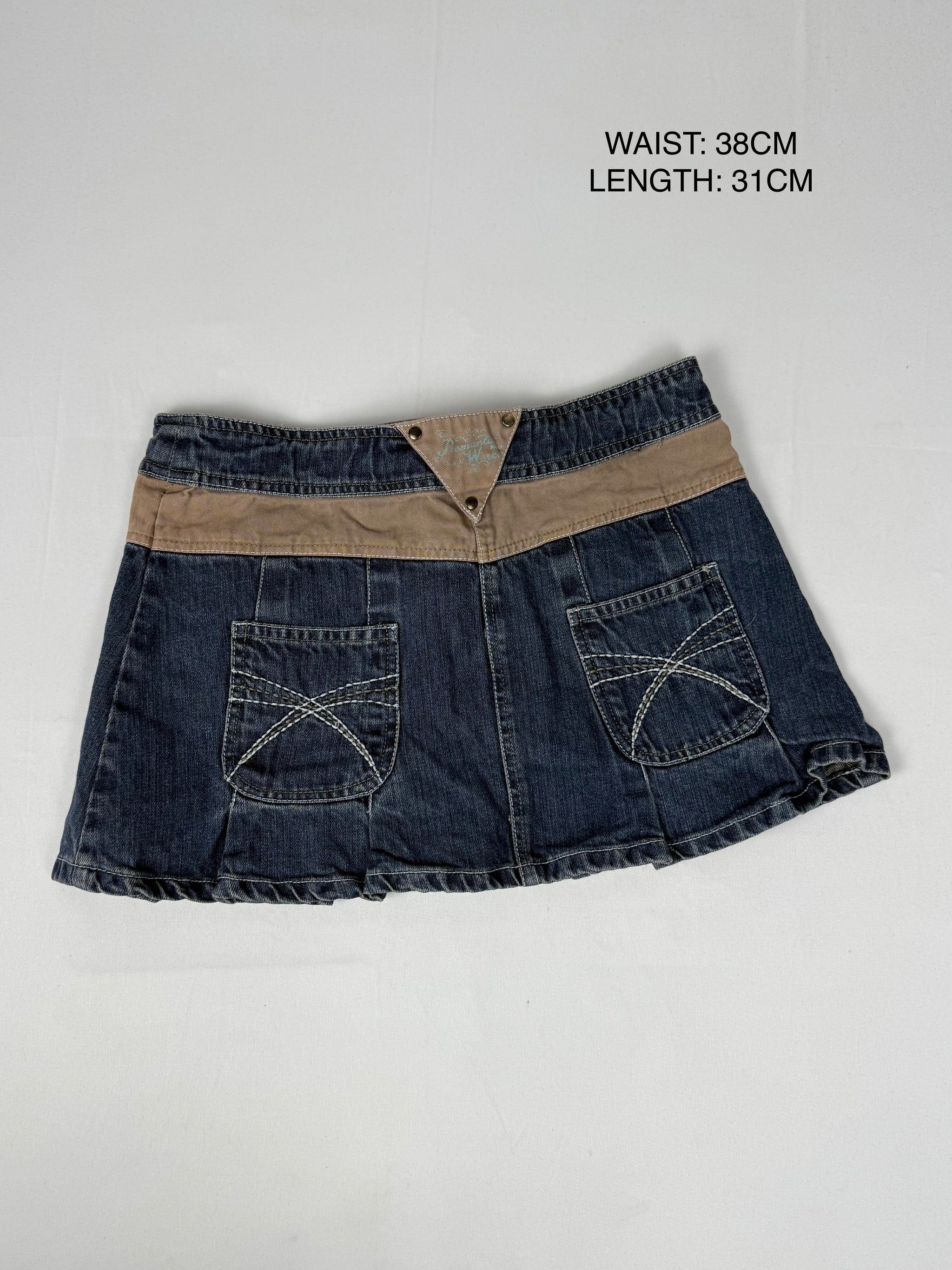 Blue denim low rise pleated mini skirt (XS)