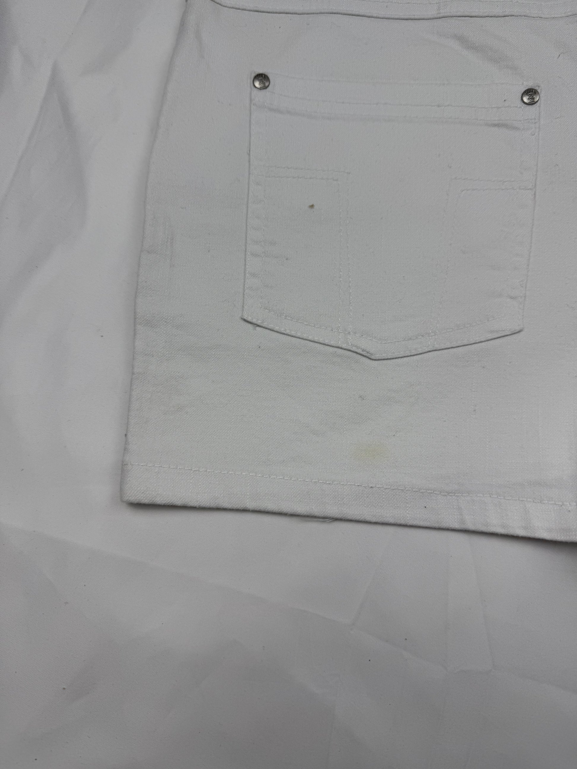 White denim mid rise mini short (M)