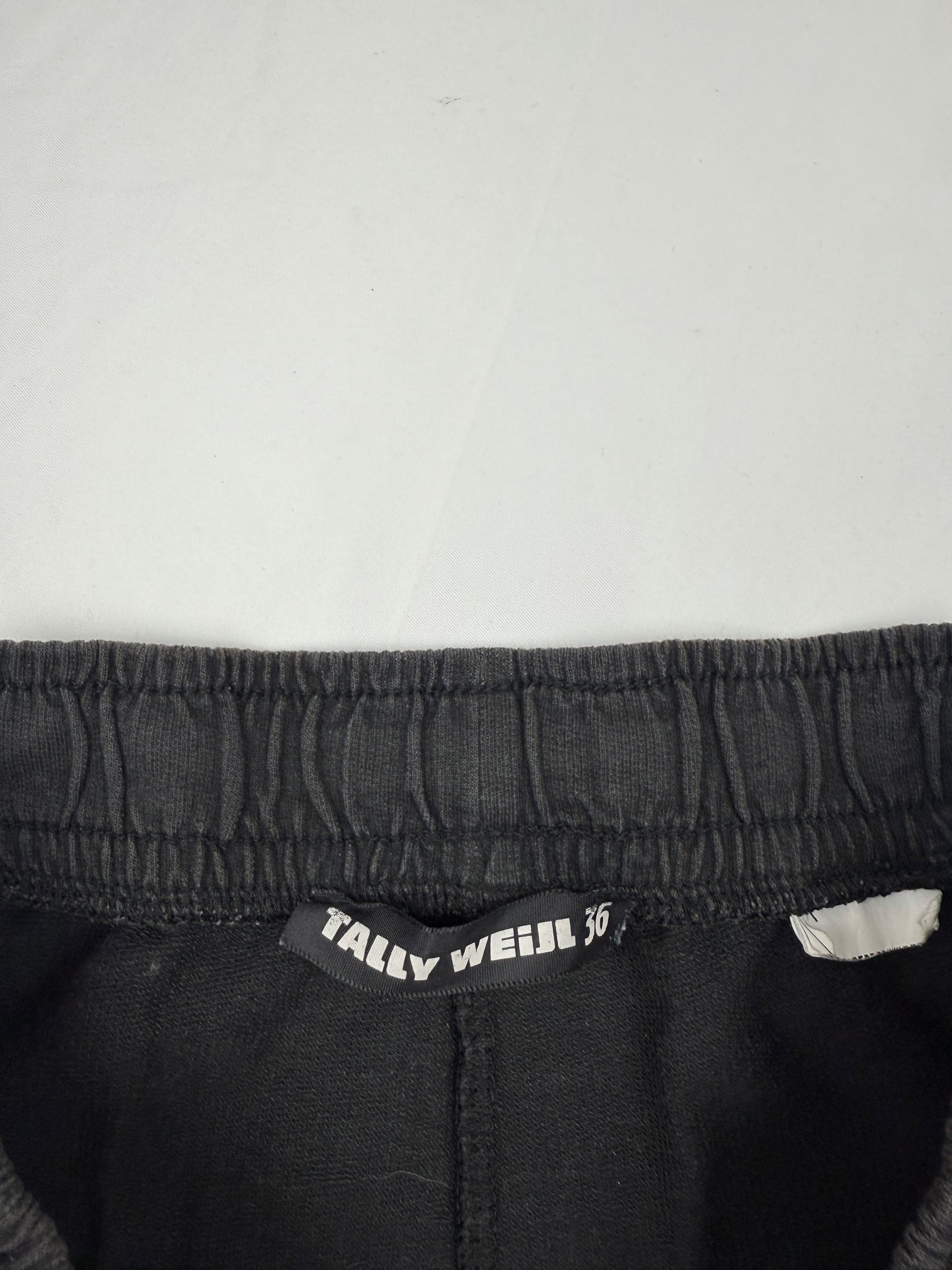 Black 100% cotton low rise mini short (S)