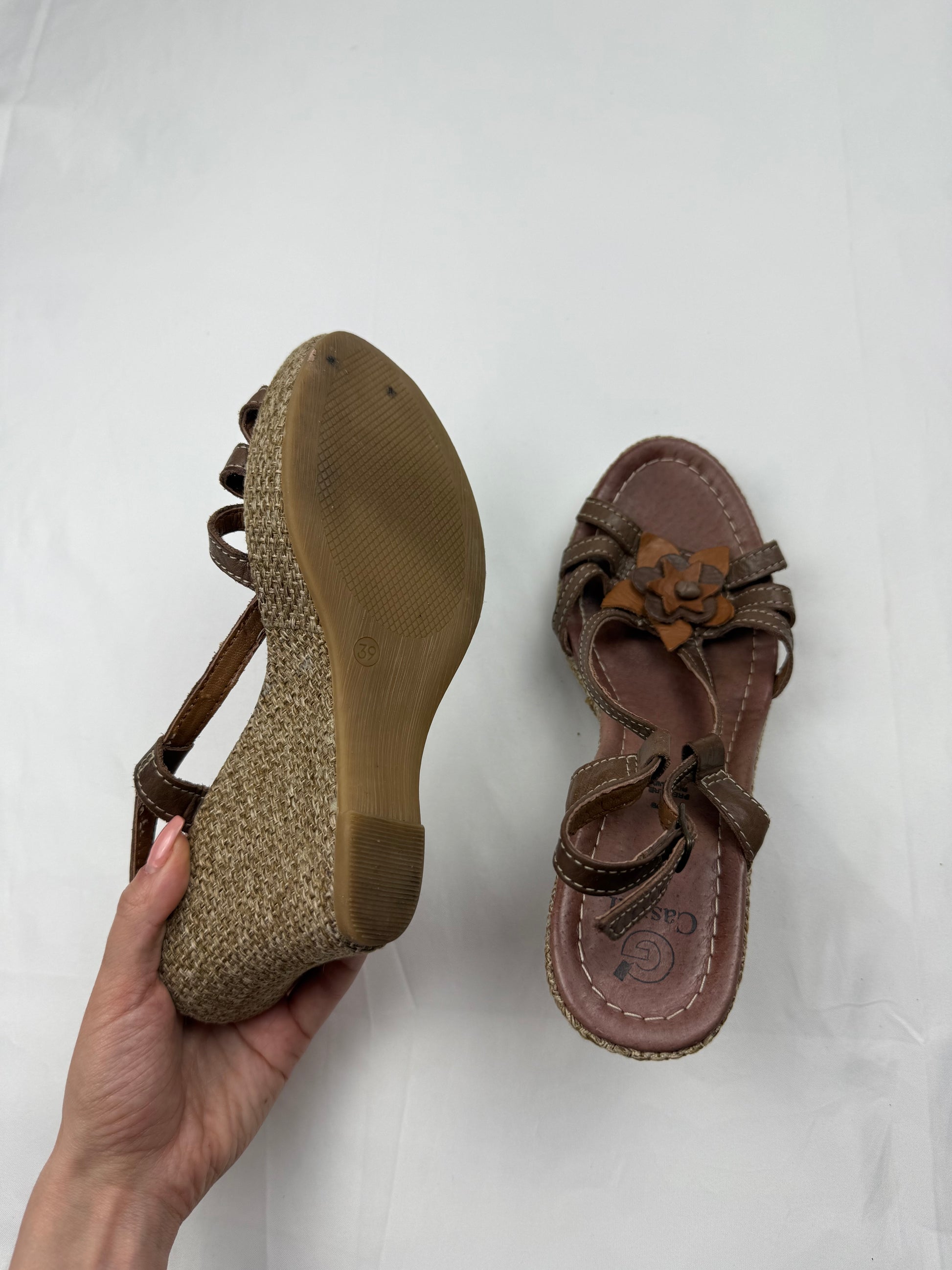 Brown real leather wedge heels (39)