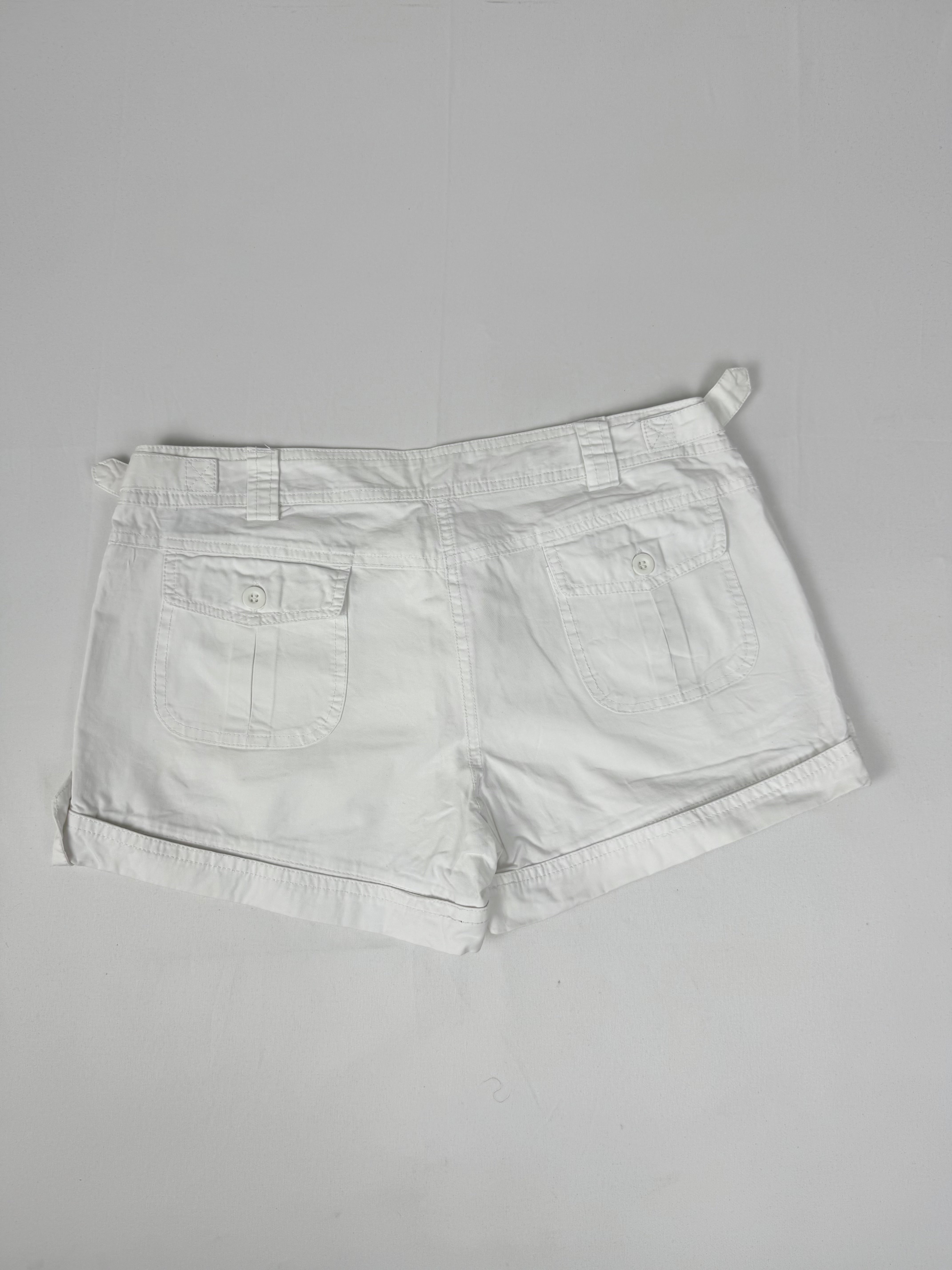 White 100% cotton low rise mini short (M)