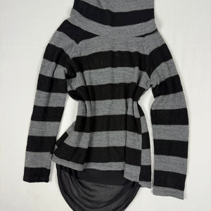 Grey & black turtleneck jumper (S/M)