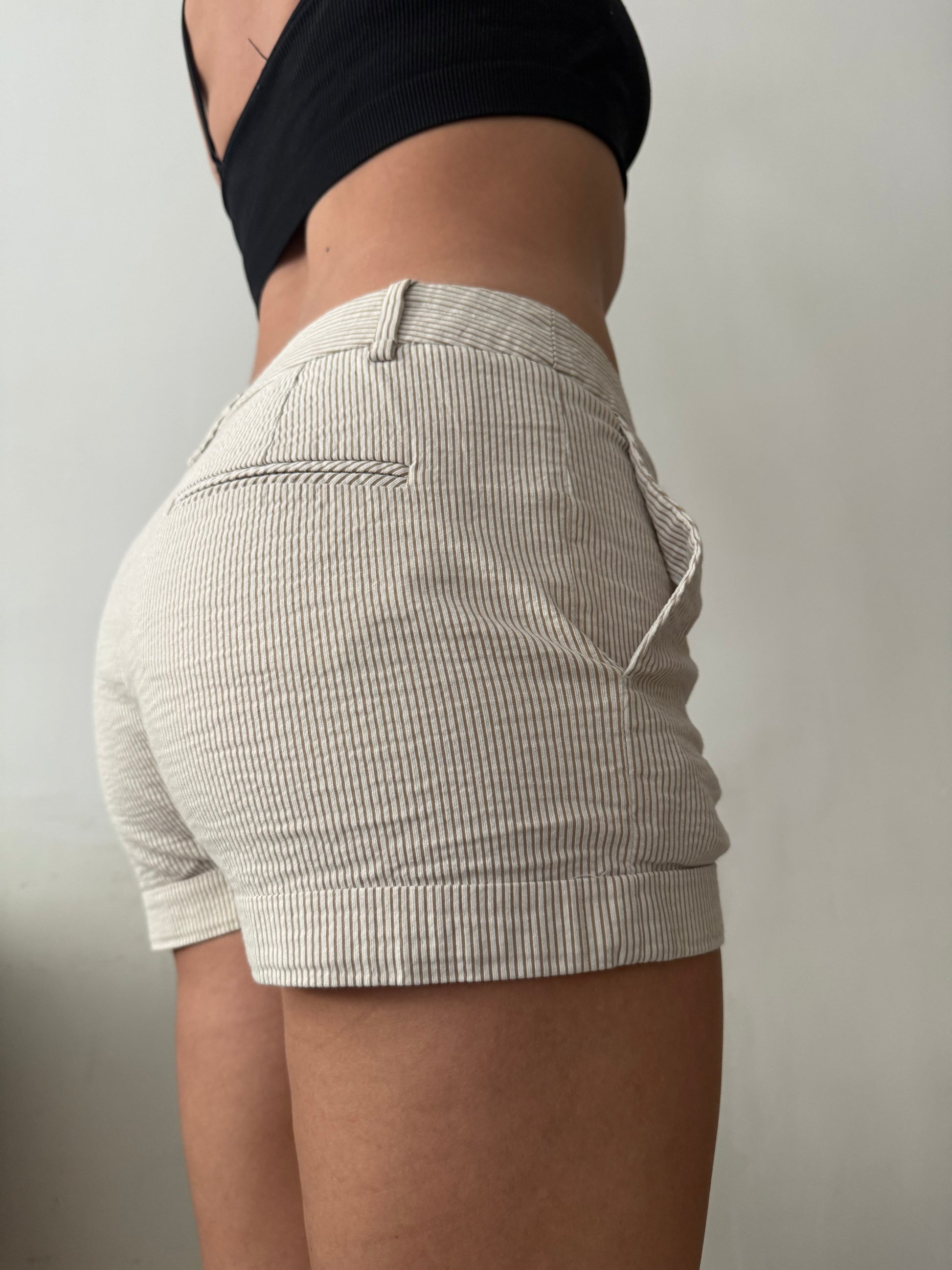 Beige striped low rise office mini short (M)